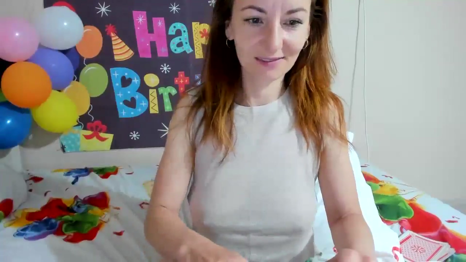 Gallery image thumbnail from elishasbday4u's myfreecams stream on, 05/05/2025, 03:49 image 3 of 20
