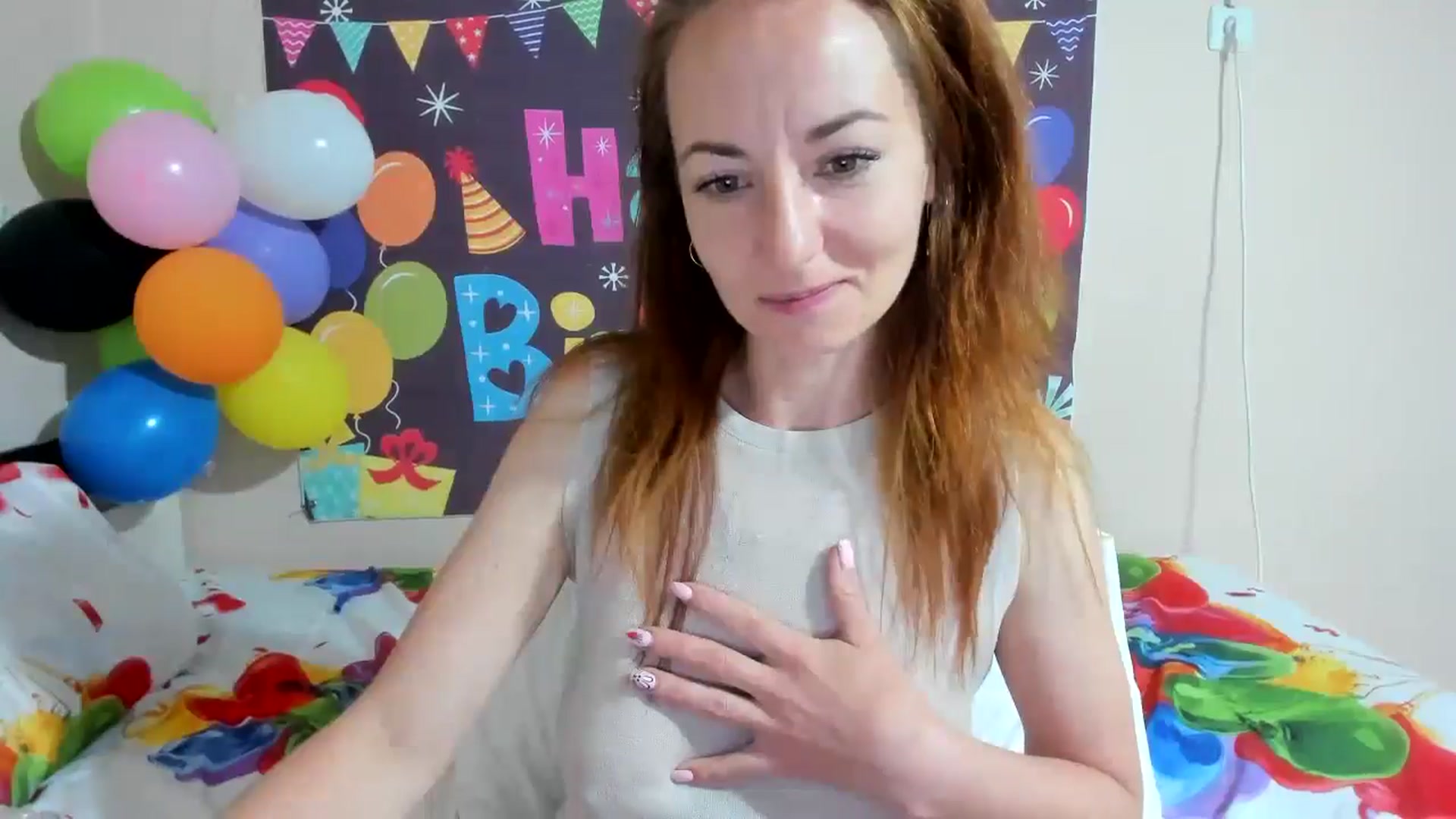 Gallery image thumbnail from elishasbday4u's myfreecams stream on, 05/05/2025, 03:49 image 13 of 20