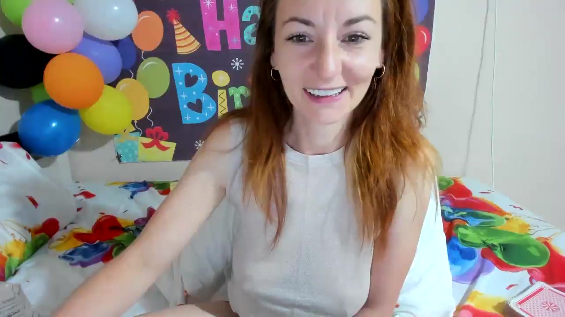 Gallery image thumbnail from elishasbday4u's myfreecams stream on, 05/05/2025, 03:49 image 12 of 20