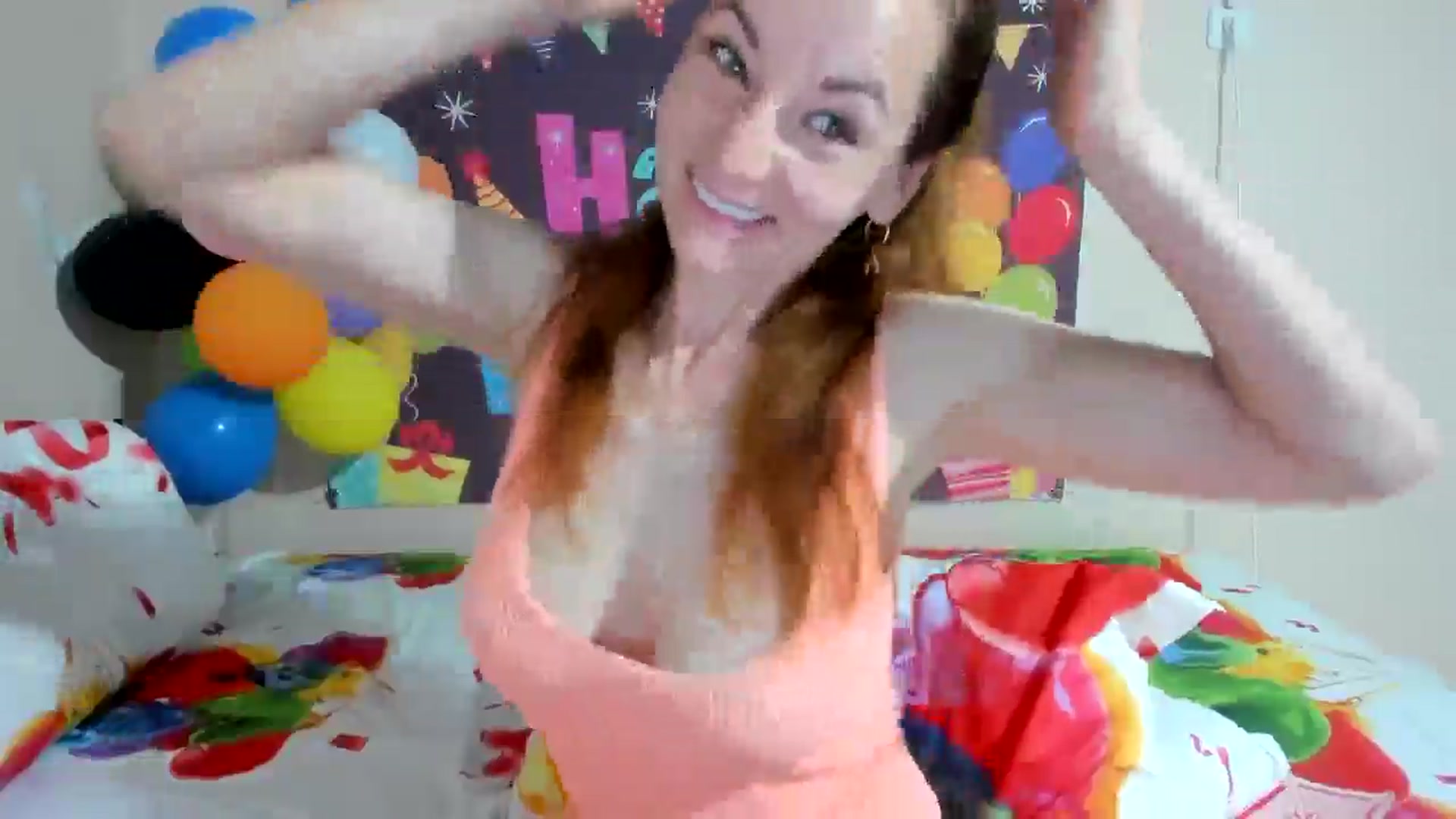 Gallery image thumbnail from elishasbday4u's myfreecams stream on, 05/06/2025, 03:51 image 15 of 20