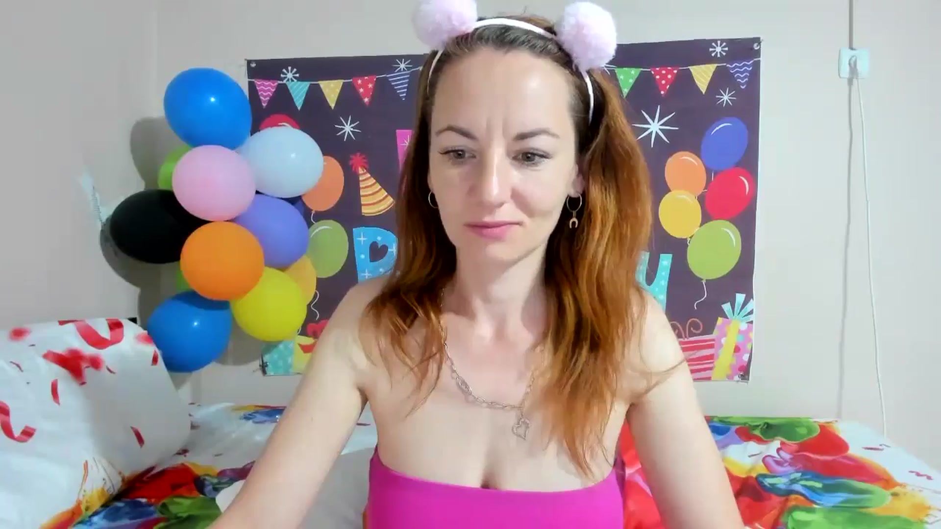 Gallery image thumbnail from elishasbday4u's myfreecams stream on, 05/07/2025, 03:31 image 4 of 20