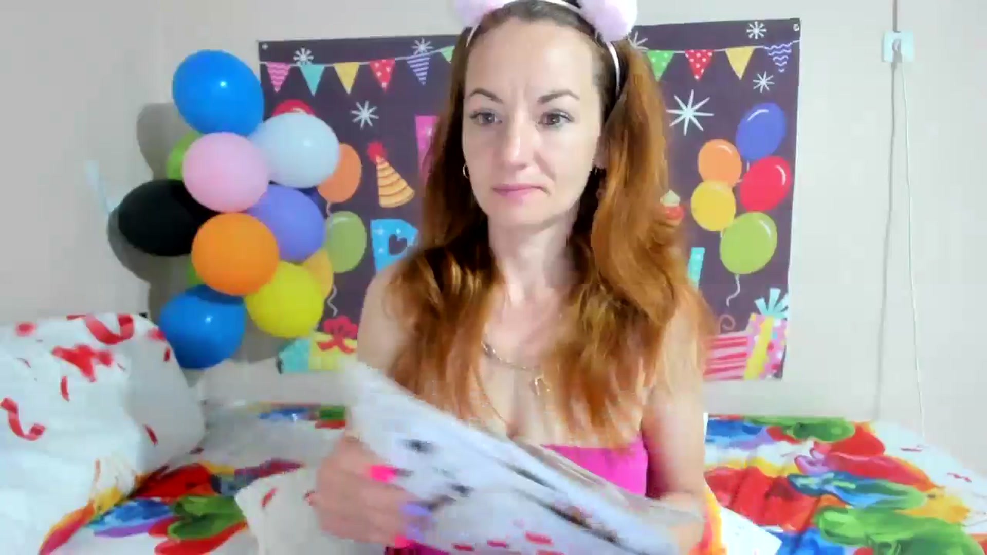Gallery image thumbnail from elishasbday4u's myfreecams stream on, 05/07/2025, 03:31 image 2 of 20