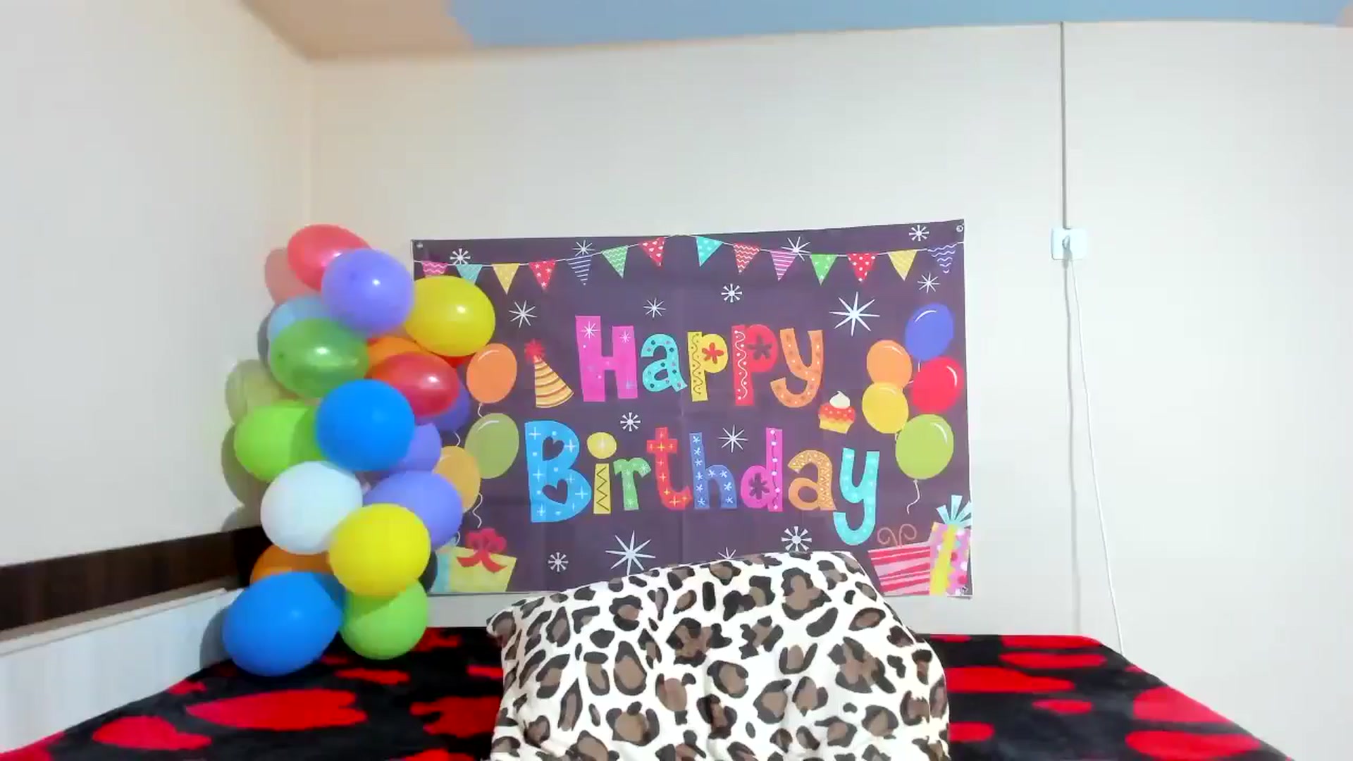 Gallery image thumbnail from elishasbday4u's myfreecams stream on, 05/11/2025, 03:28 image 5 of 20