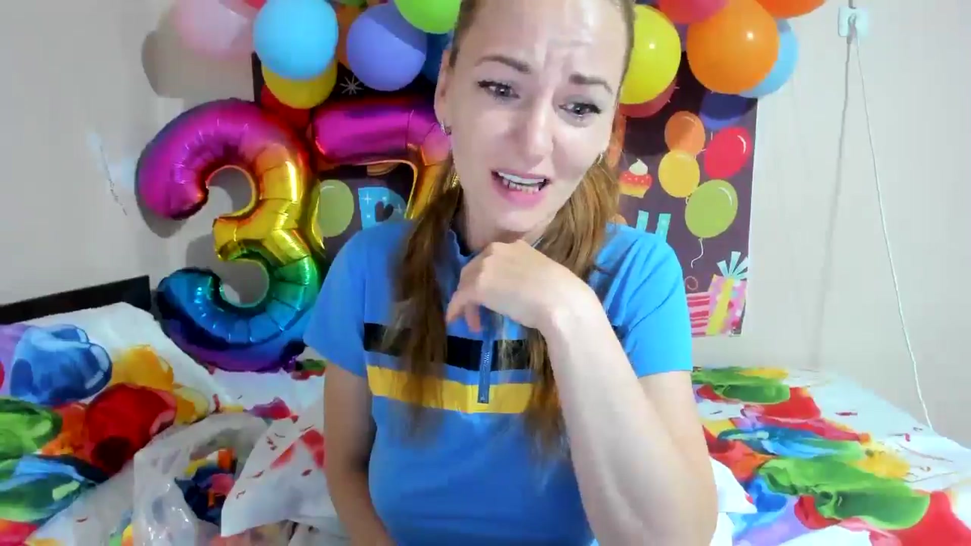 Gallery image thumbnail from elishasbday4u's myfreecams stream on, 05/17/2025, 03:48 image 18 of 20