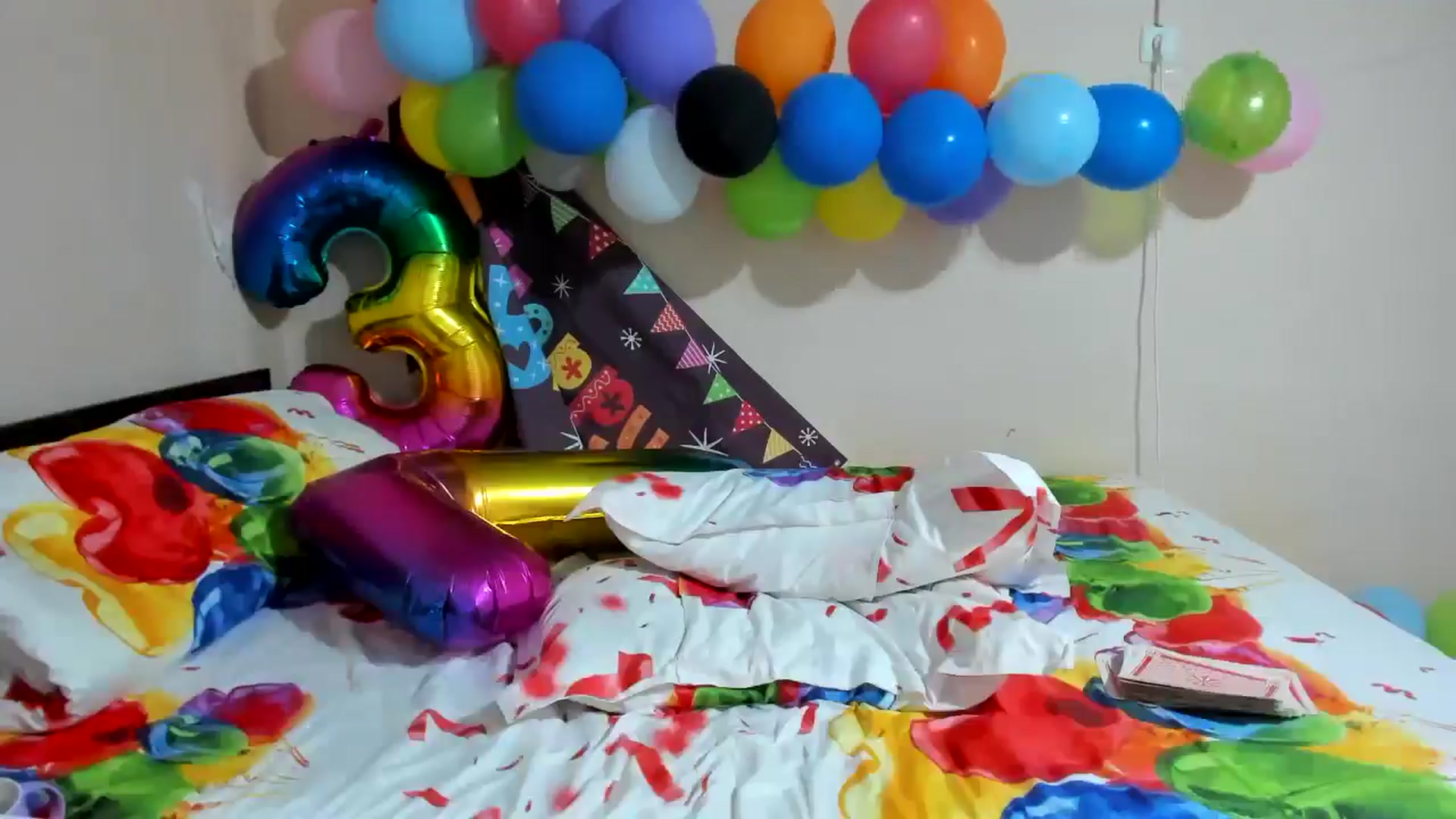Gallery image thumbnail from elishasbday4u's myfreecams stream on, 05/19/2025, 03:57 image 14 of 20