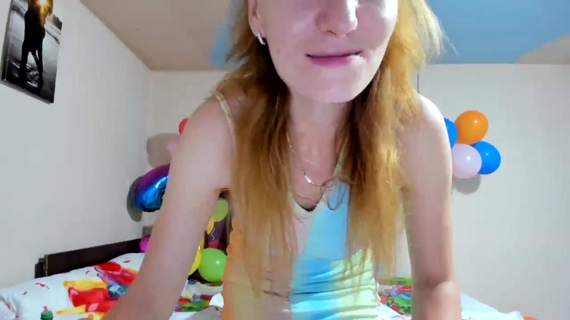 Gallery image thumbnail from elishasbday4u's myfreecams stream on, 05/28/2025, 03:37 image 14 of 20
