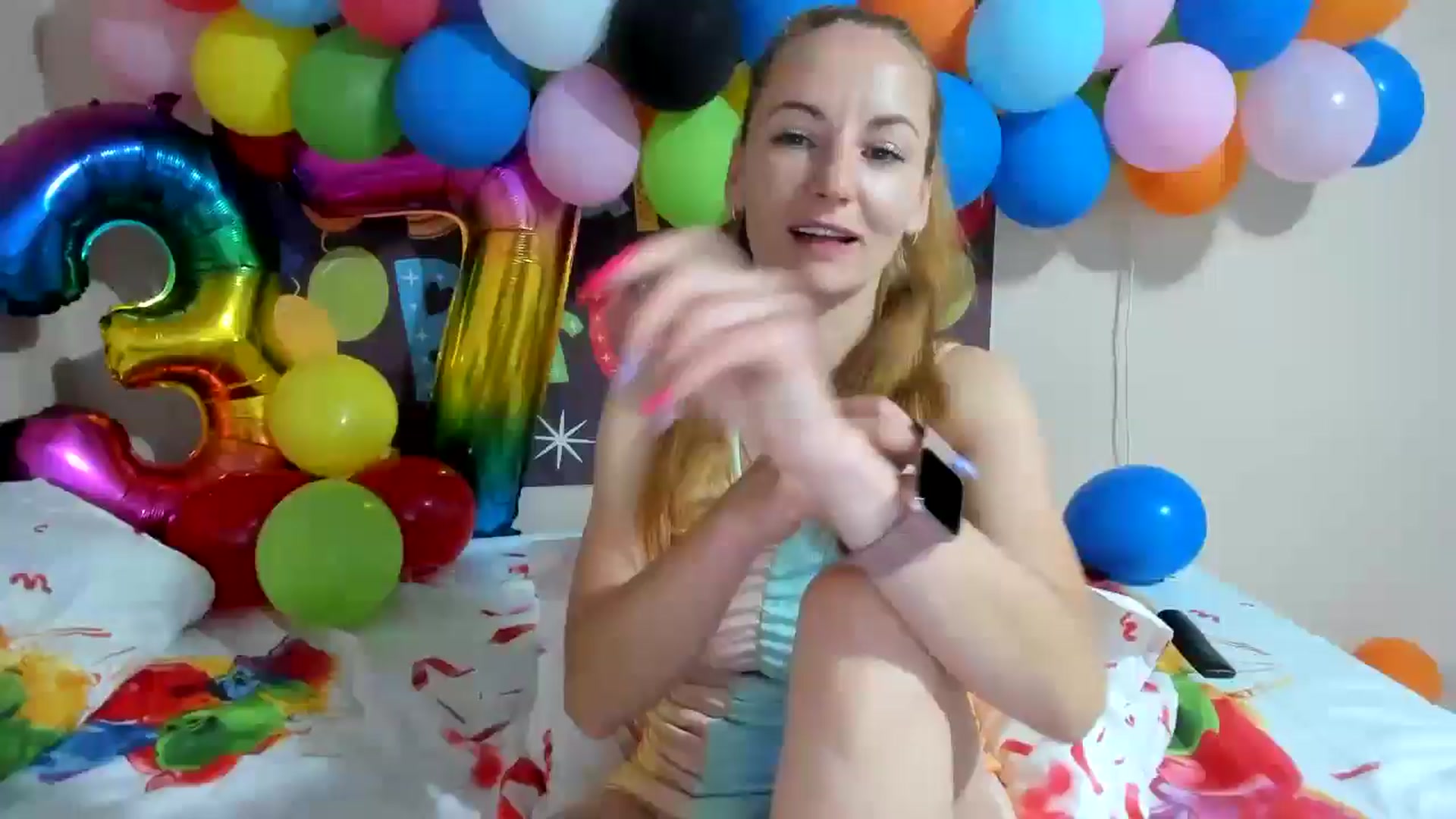 Gallery image thumbnail from elishasbday4u's myfreecams stream on, 05/28/2025, 04:11 image 20 of 20
