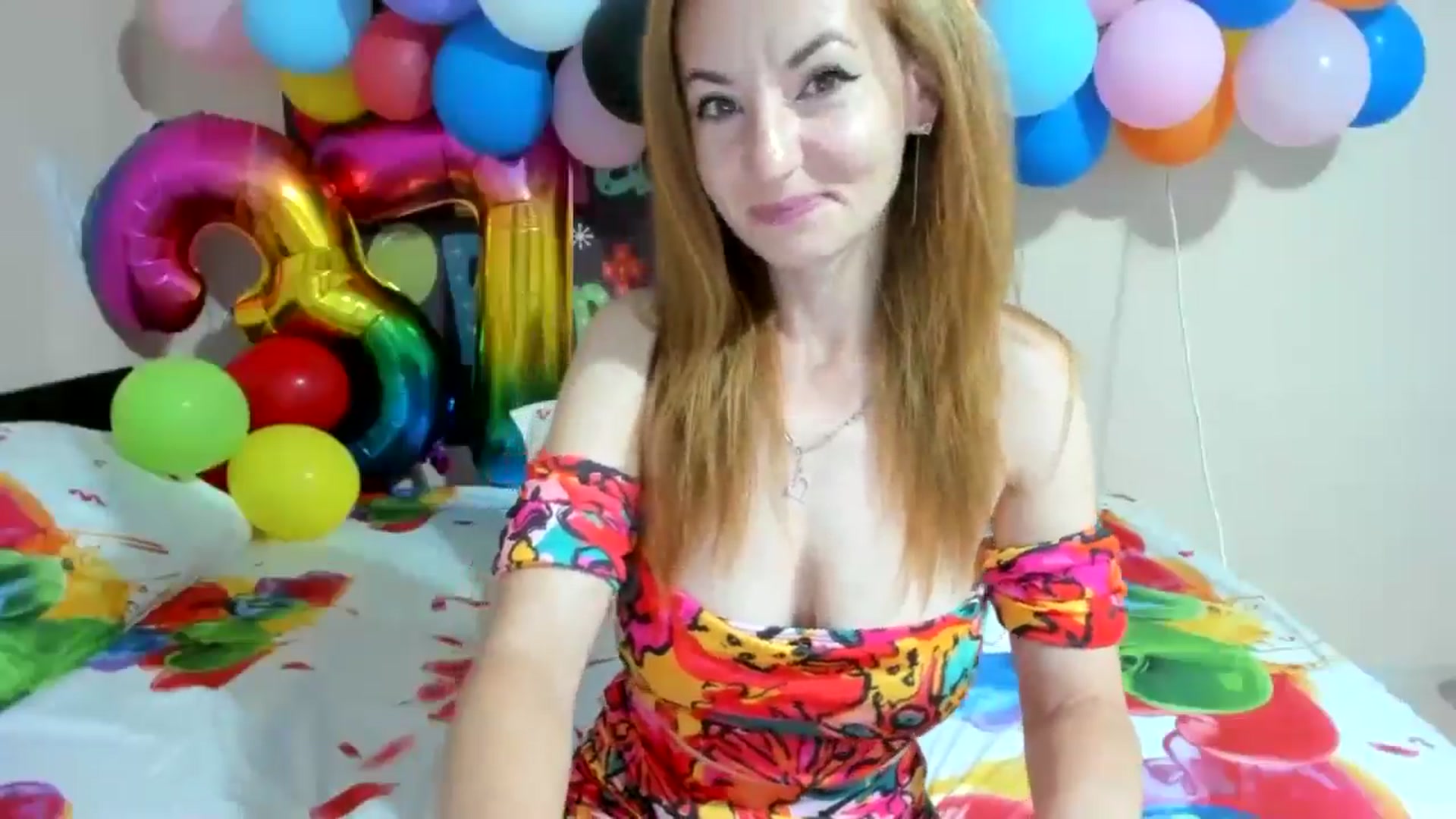 Gallery image thumbnail from elishasbday4u's myfreecams stream on, 05/30/2025, 03:09 image 3 of 20