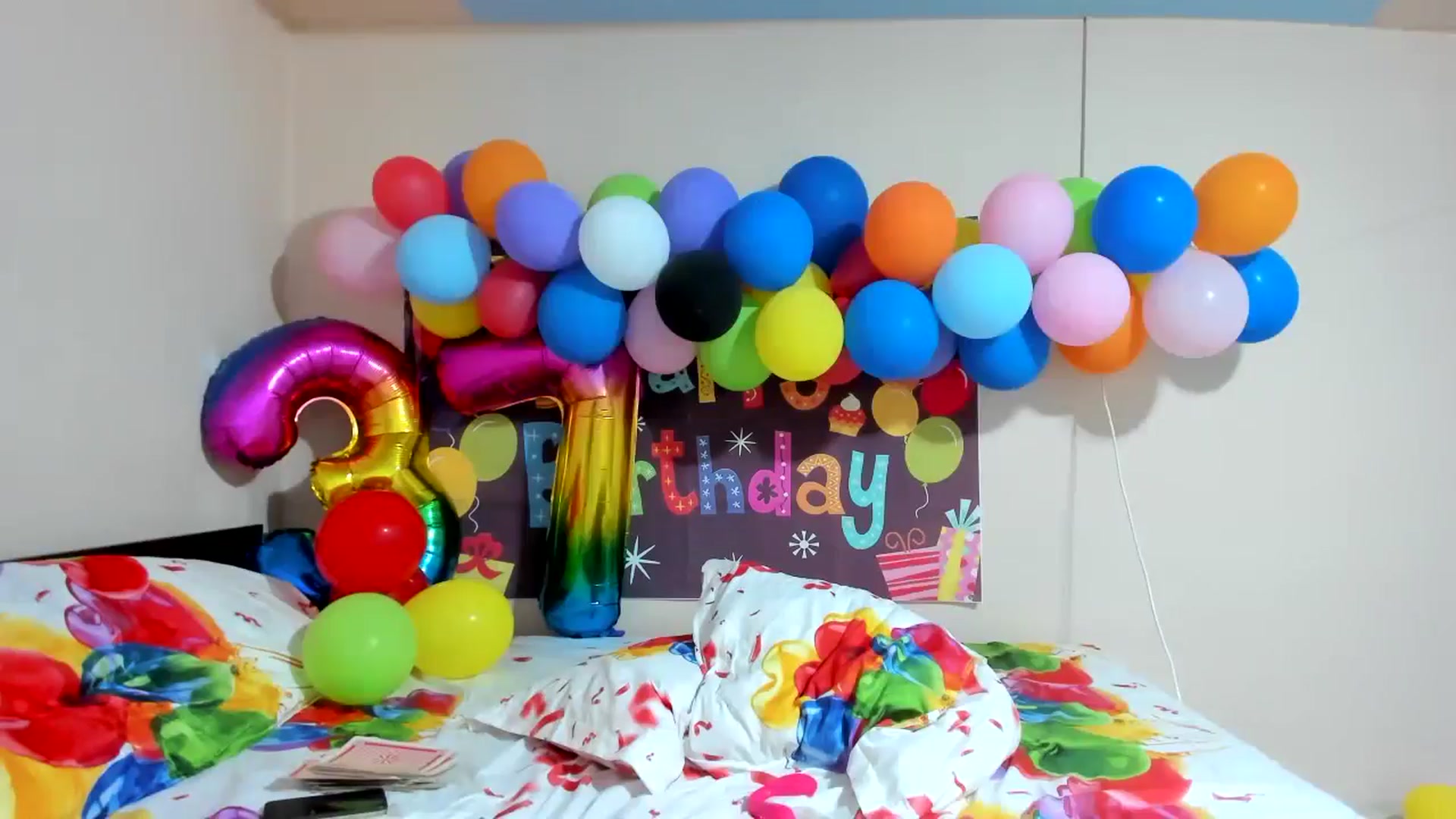 Gallery image thumbnail from elishasbday4u's myfreecams stream on, 05/30/2025, 03:59 image 9 of 20