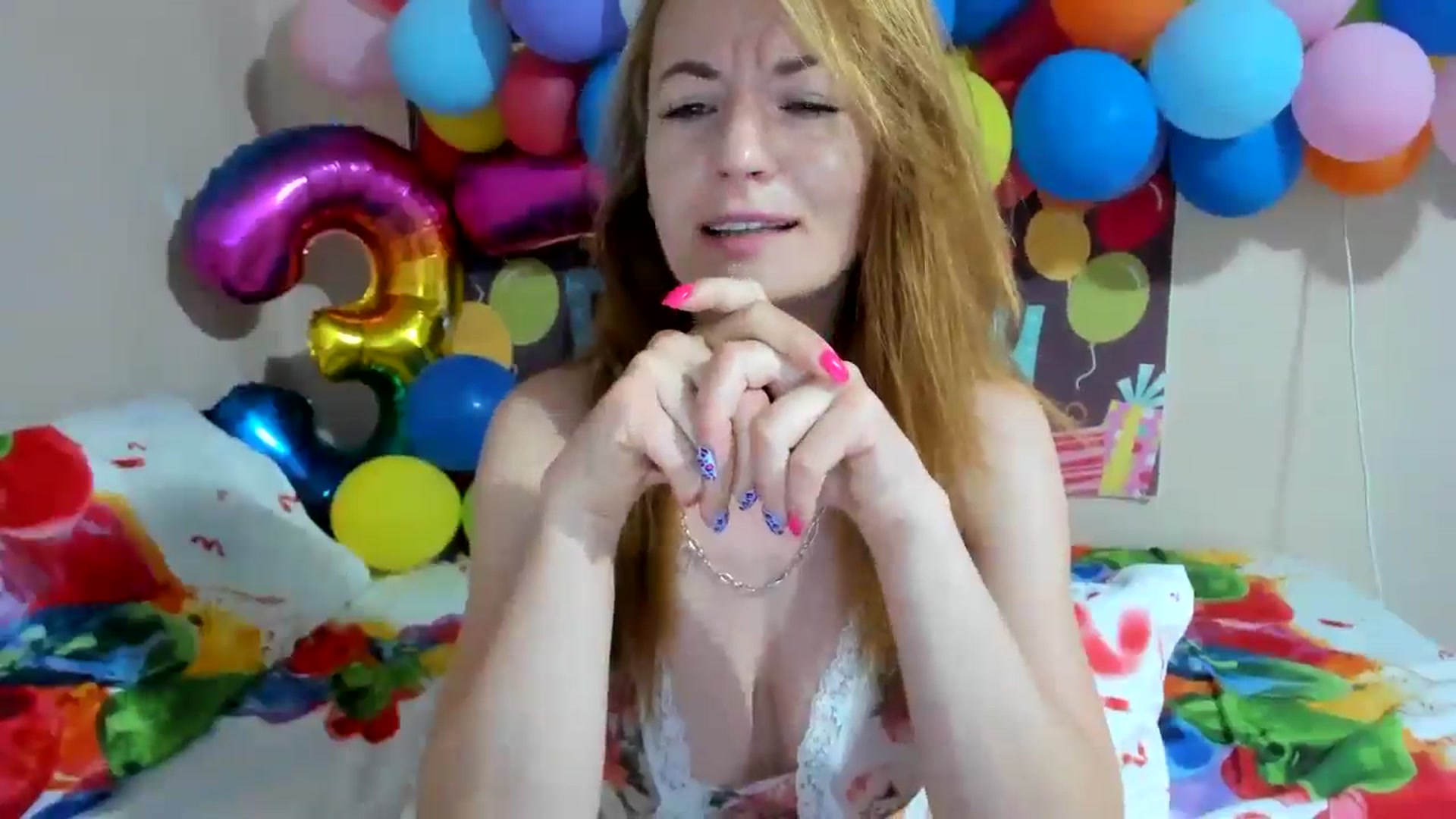 Gallery image thumbnail from elishasbday4u's myfreecams stream on, 06/01/2025, 03:23 image 4 of 20