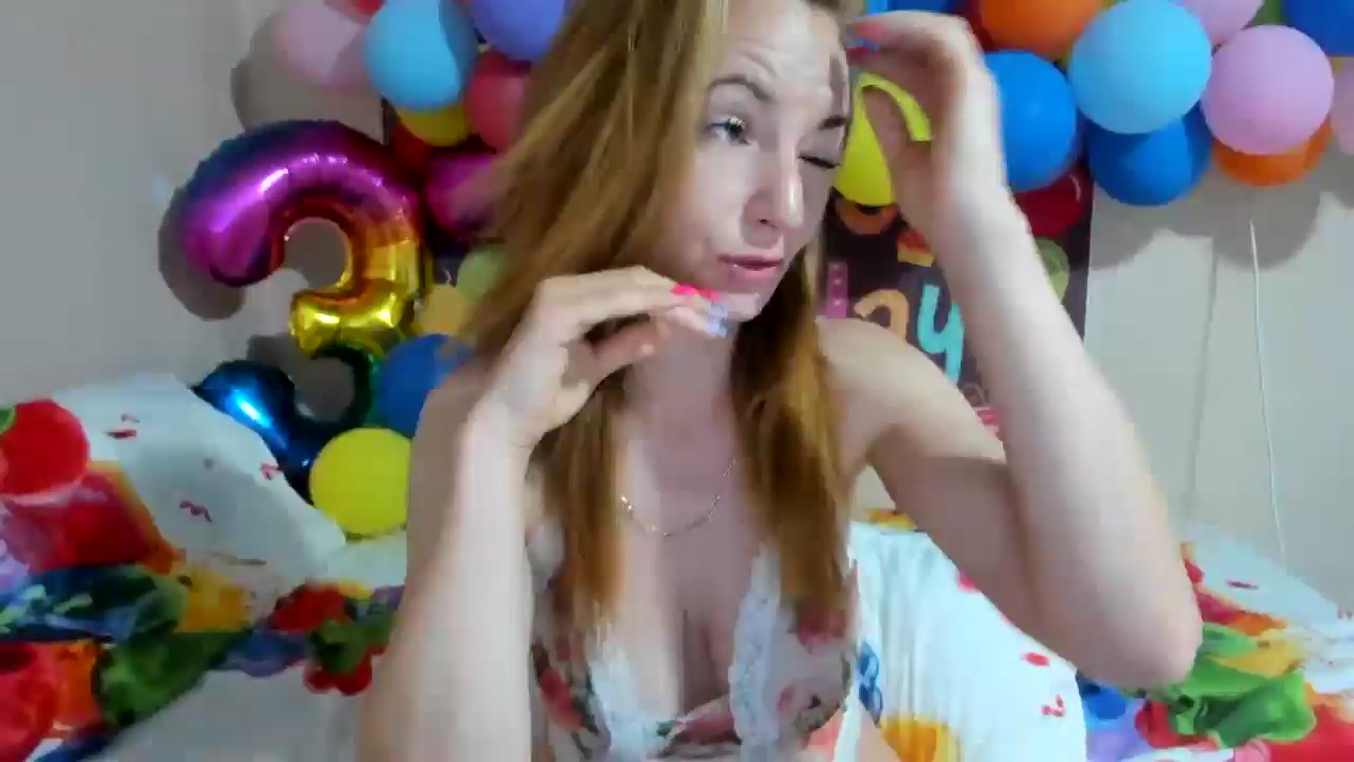 Gallery image thumbnail from elishasbday4u's myfreecams stream on, 06/01/2025, 03:23 image 3 of 20