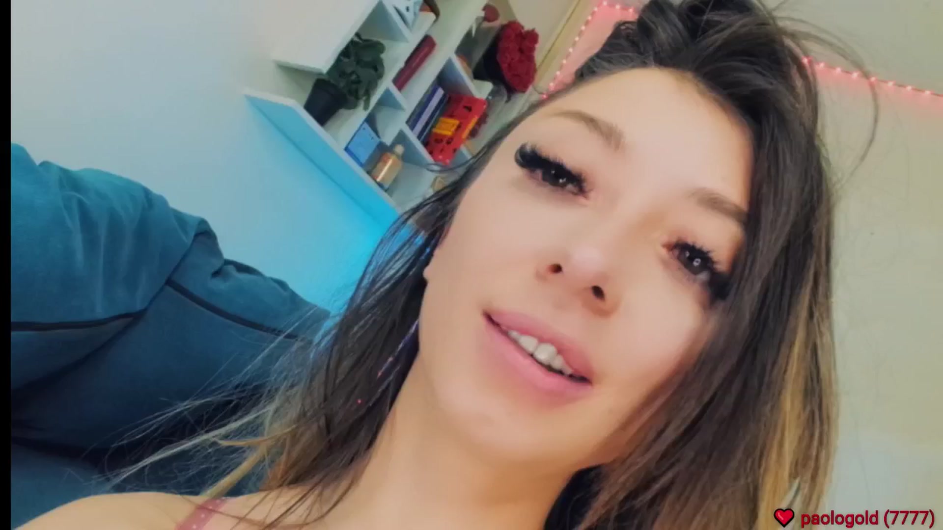 Gallery image thumbnail from elissa25_'s myfreecams stream on, 06/15/2025, 04:48 image 19 of 20