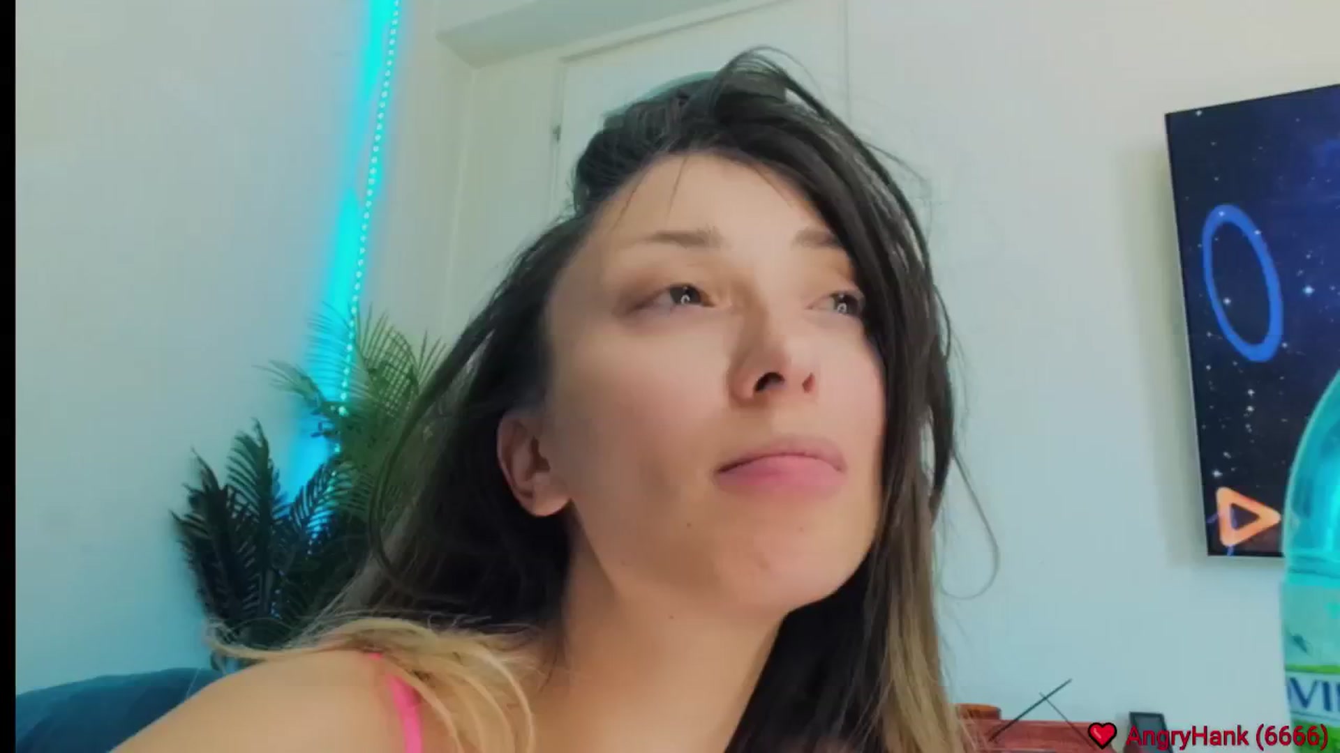 Gallery image thumbnail from elissa25_'s myfreecams stream on, 06/27/2025, 05:44 image 19 of 20