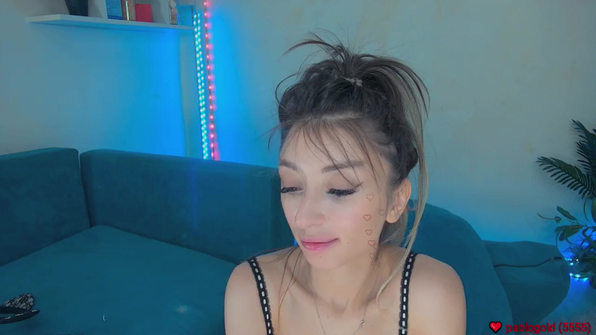 Gallery image thumbnail from elissa25_'s myfreecams stream on, 08/10/2025, 05:15 image 18 of 20