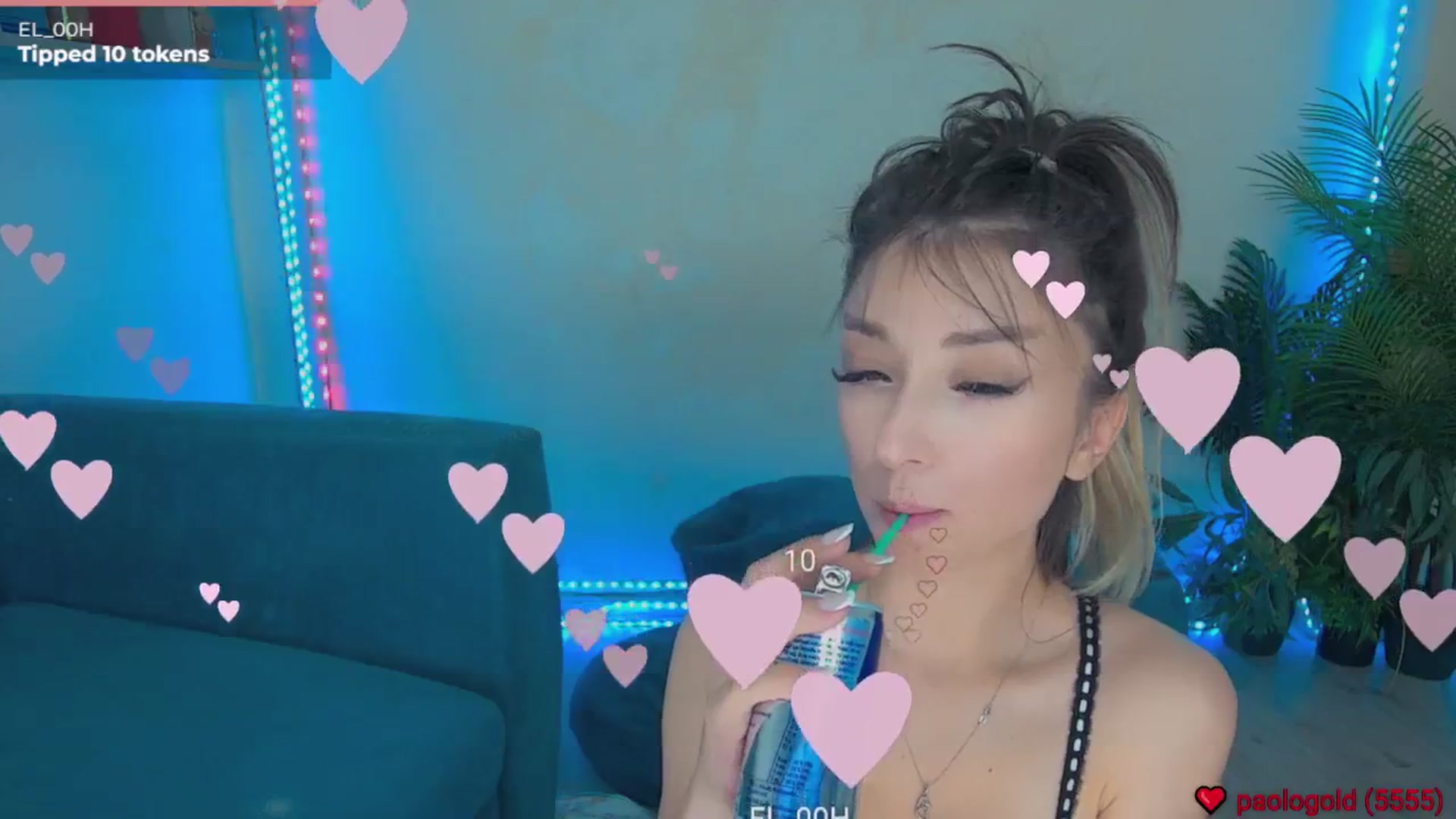 Gallery image thumbnail from elissa25_'s myfreecams stream on, 08/10/2025, 05:15 image 16 of 20