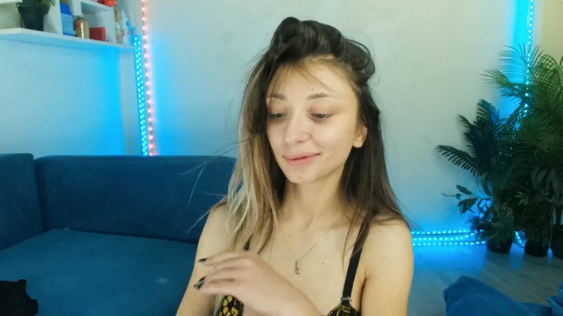 Gallery image thumbnail from elissa25_'s myfreecams stream on, 08/31/2025, 04:49 image 8 of 20