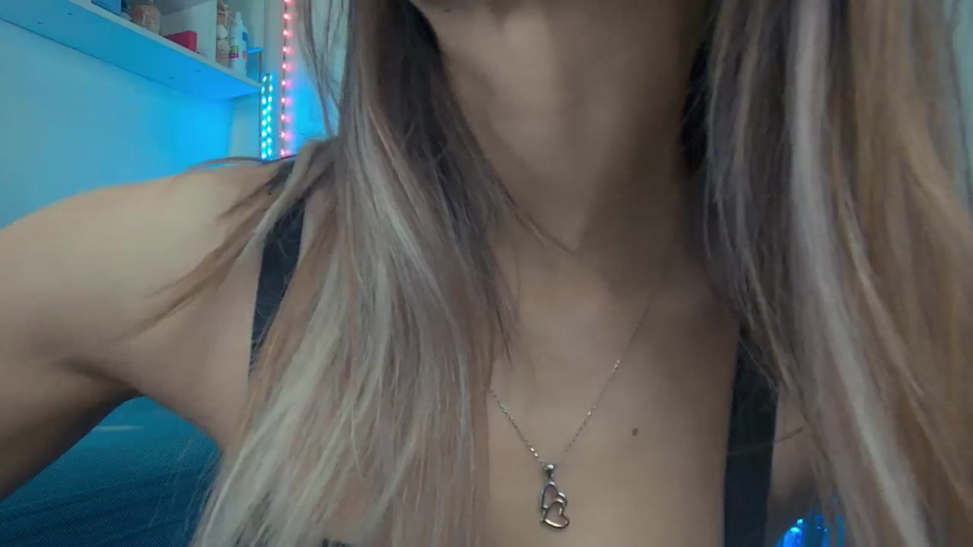 Gallery image thumbnail from elissa25_'s myfreecams stream on, 08/31/2025, 06:21 image 20 of 20