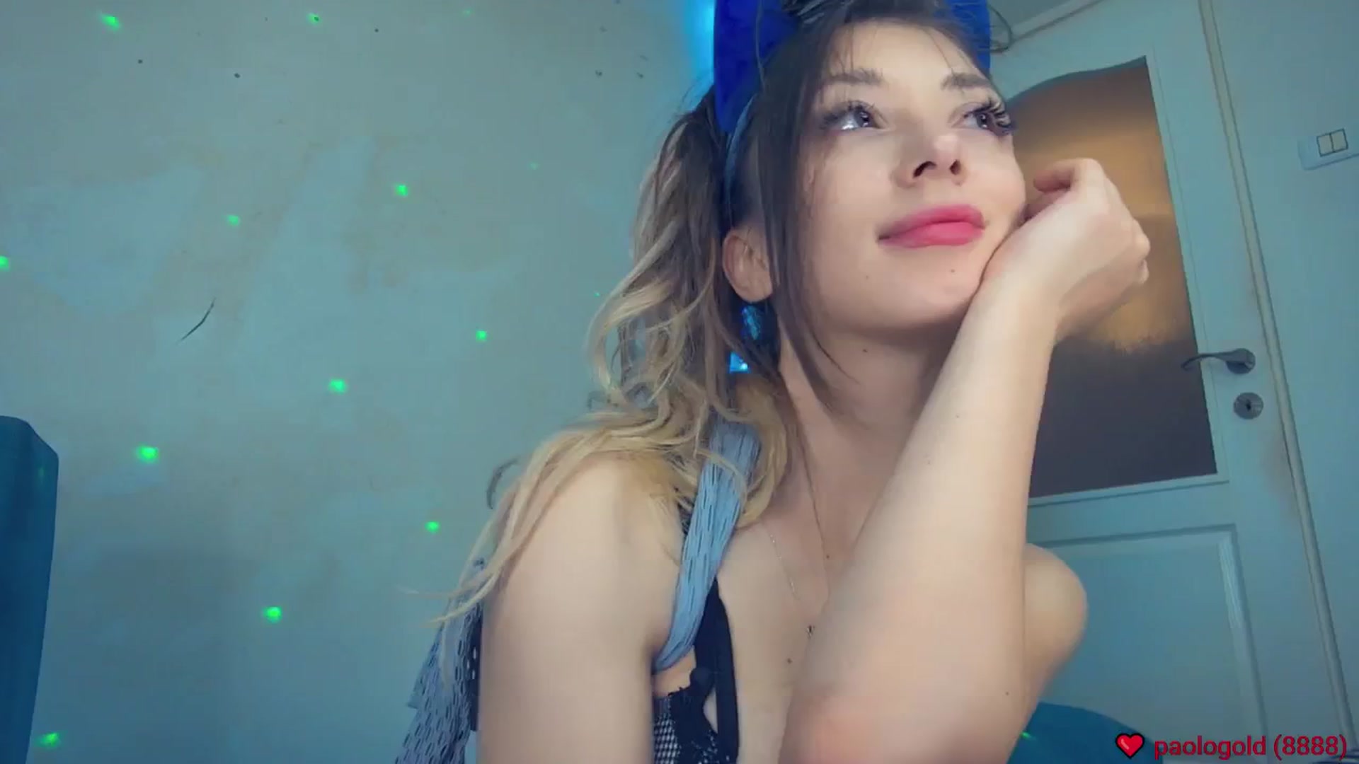 Gallery image thumbnail from elissa25_'s myfreecams stream on, 09/26/2025, 05:08 image 20 of 20