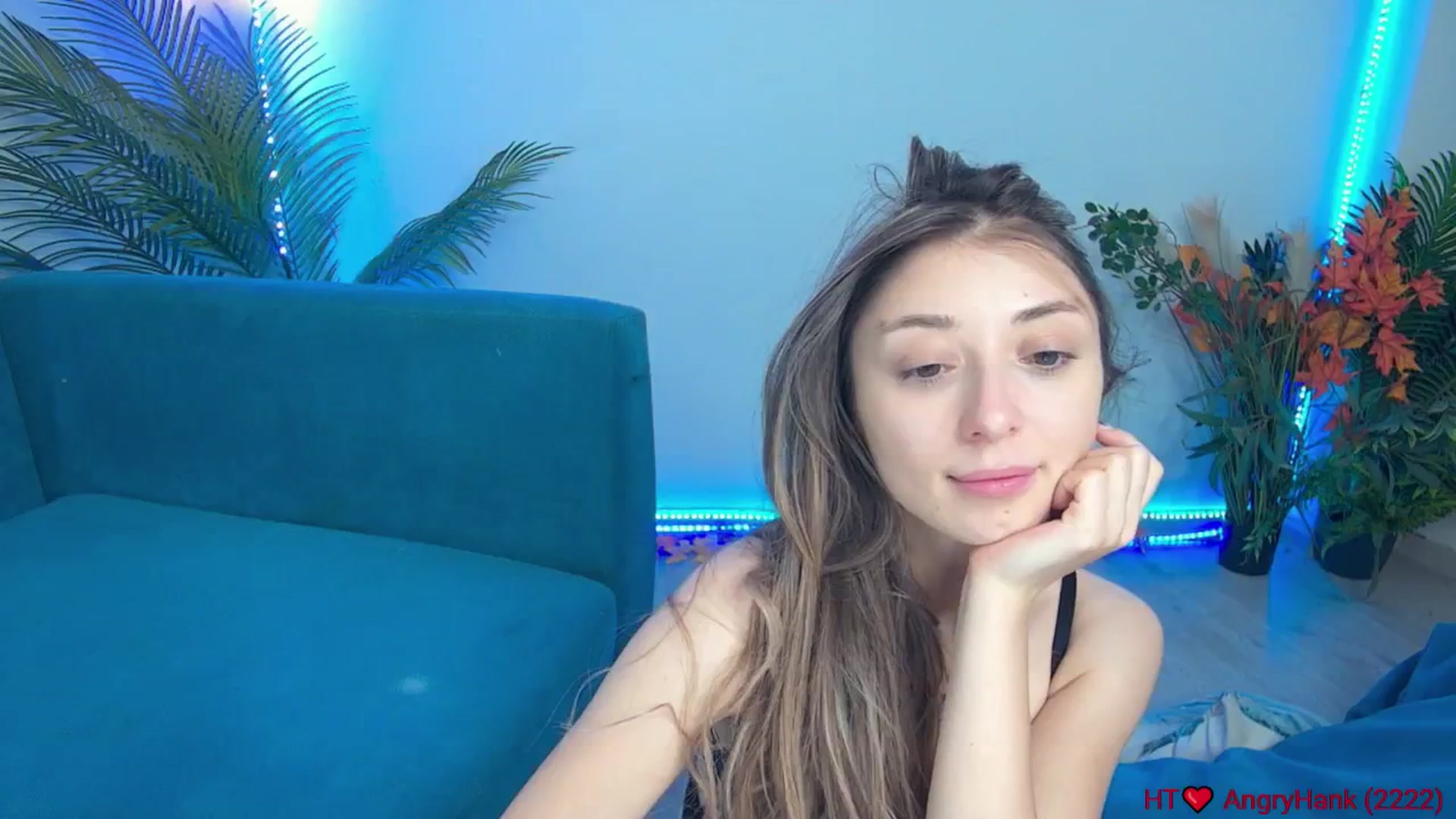 Gallery image thumbnail from elissa25_'s myfreecams stream on, 10/26/2025, 04:50 image 19 of 20