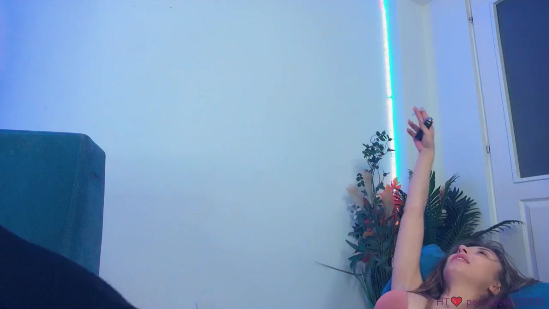 Gallery image thumbnail from elissa25_'s myfreecams stream on, 11/14/2025, 07:02 image 16 of 20