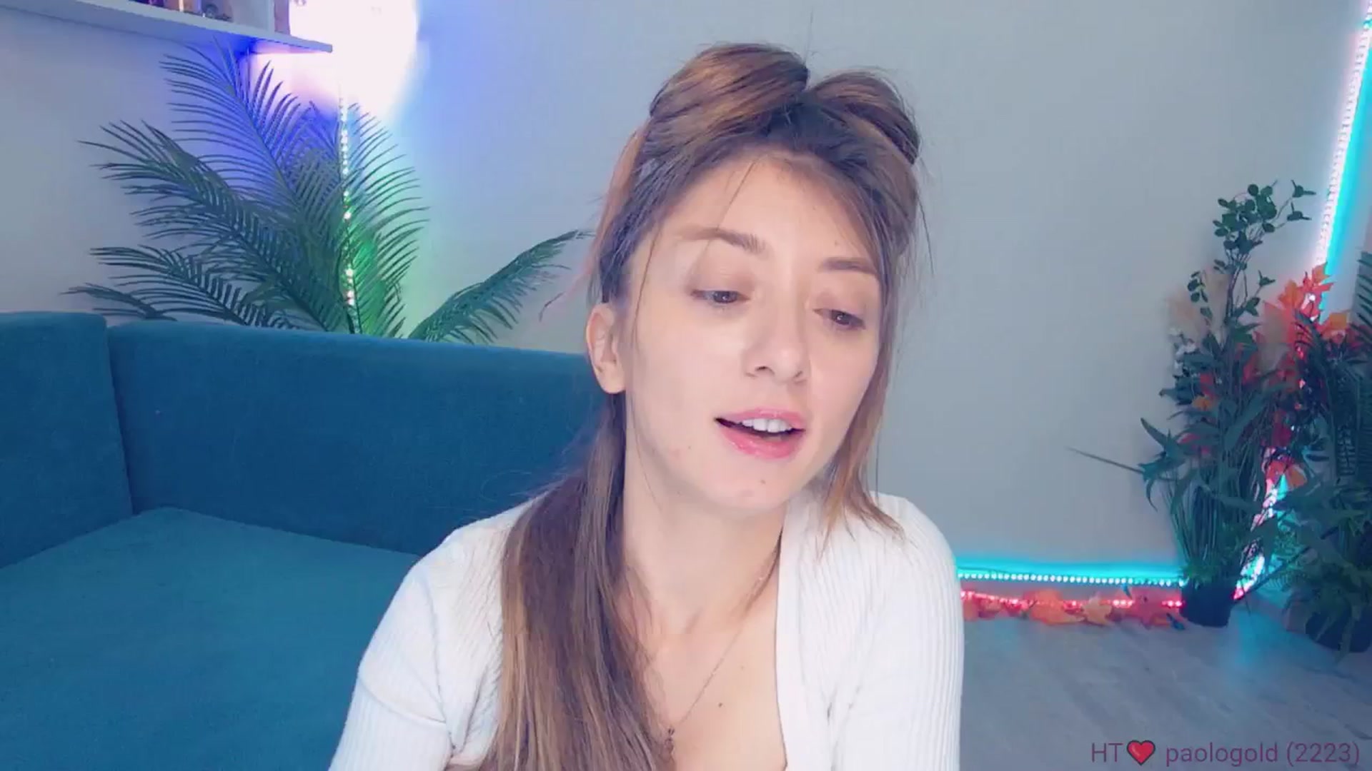 Gallery image thumbnail from elissa25_'s myfreecams stream on, 11/16/2025, 07:16 image 6 of 20