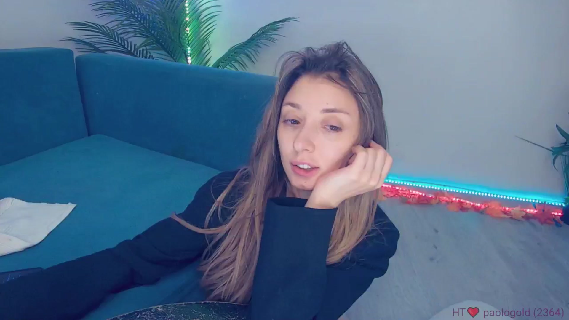 Gallery image thumbnail from elissa25_'s myfreecams stream on, 11/16/2025, 10:18 image 16 of 20