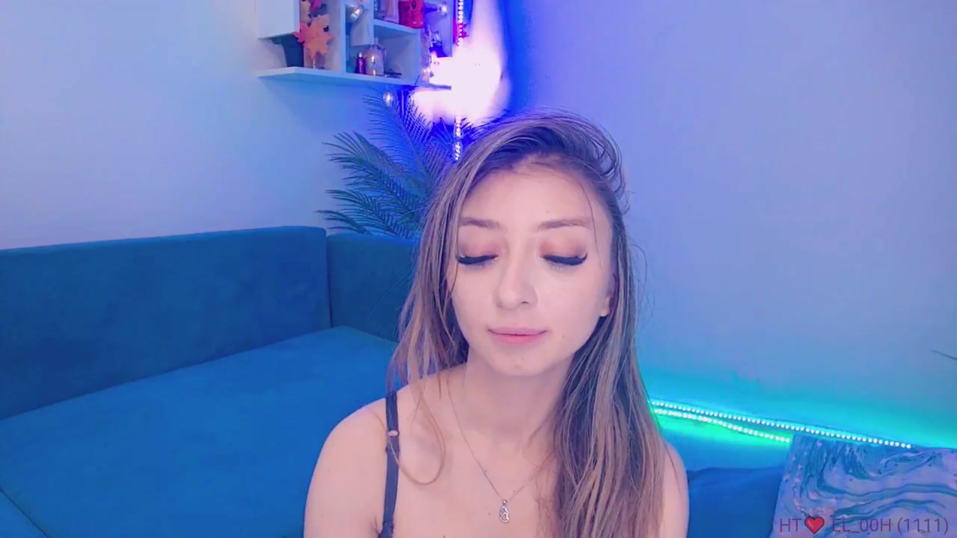 Gallery image thumbnail from elissa25_'s myfreecams stream on, 11/21/2025, 06:19 image 16 of 20