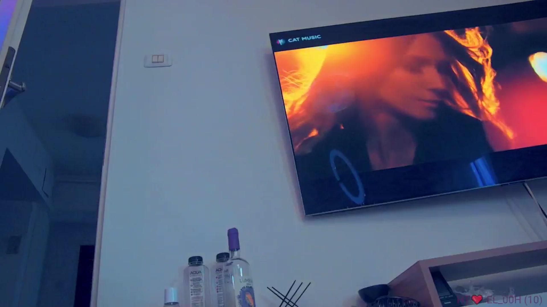 Gallery image thumbnail from elissa25_'s myfreecams stream on, 11/23/2025, 09:49 image 6 of 20