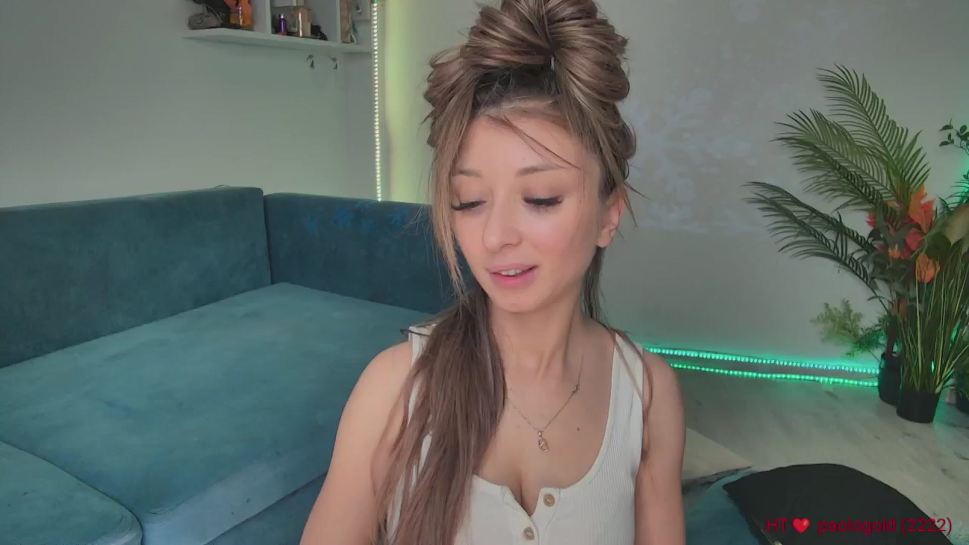 Gallery image thumbnail from elissa25_'s myfreecams stream on, 12/05/2025, 06:23 image 14 of 20