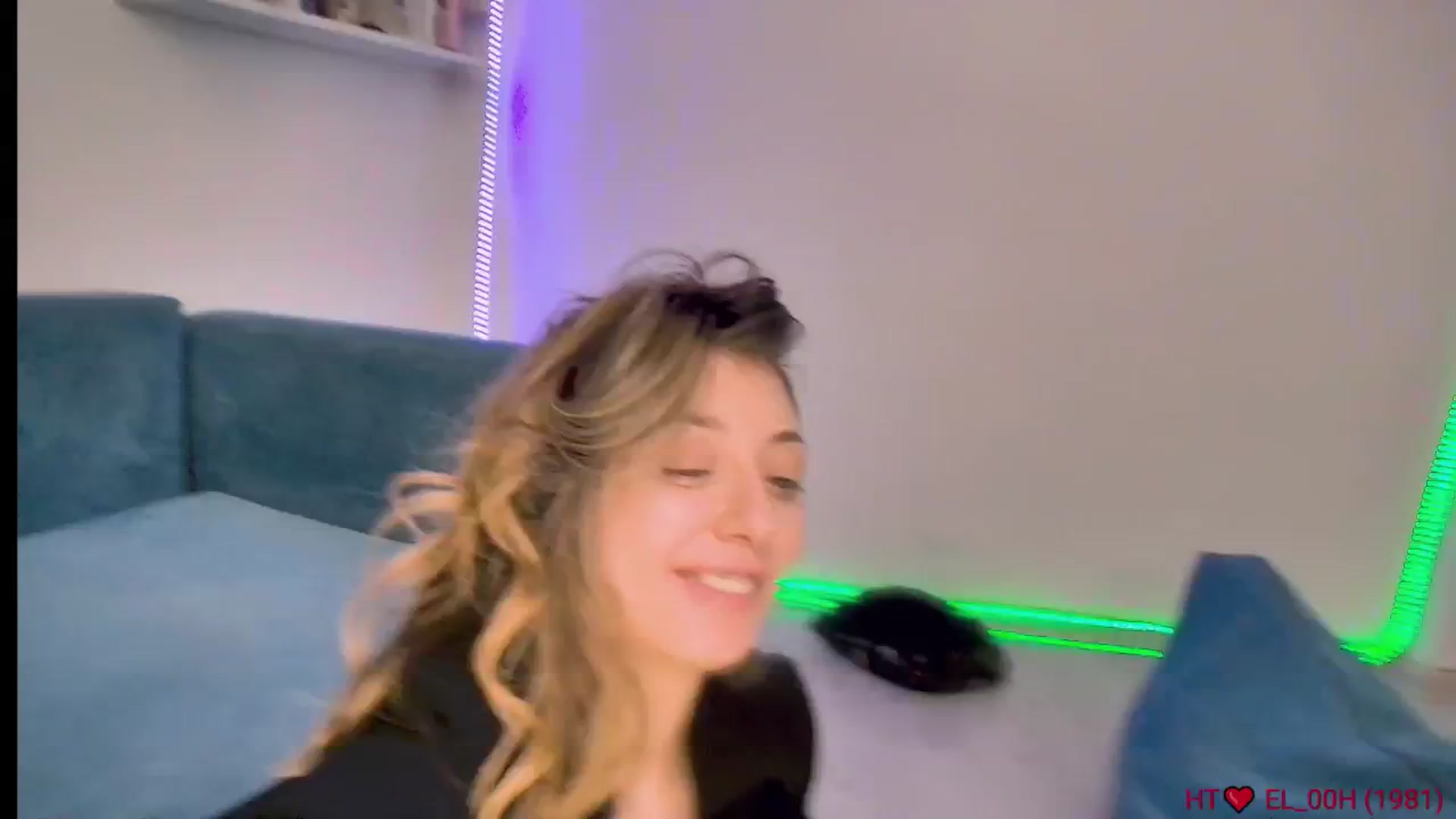 Gallery image thumbnail from elissa25_'s myfreecams stream on, 01/11/2026, 10:42 image 1 of 20