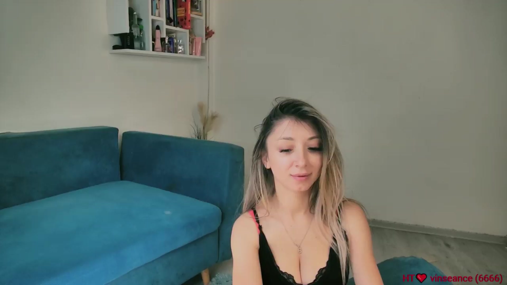 Gallery image thumbnail from elissa25_'s myfreecams stream on, 08/09/2026, 02:34 image 14 of 20