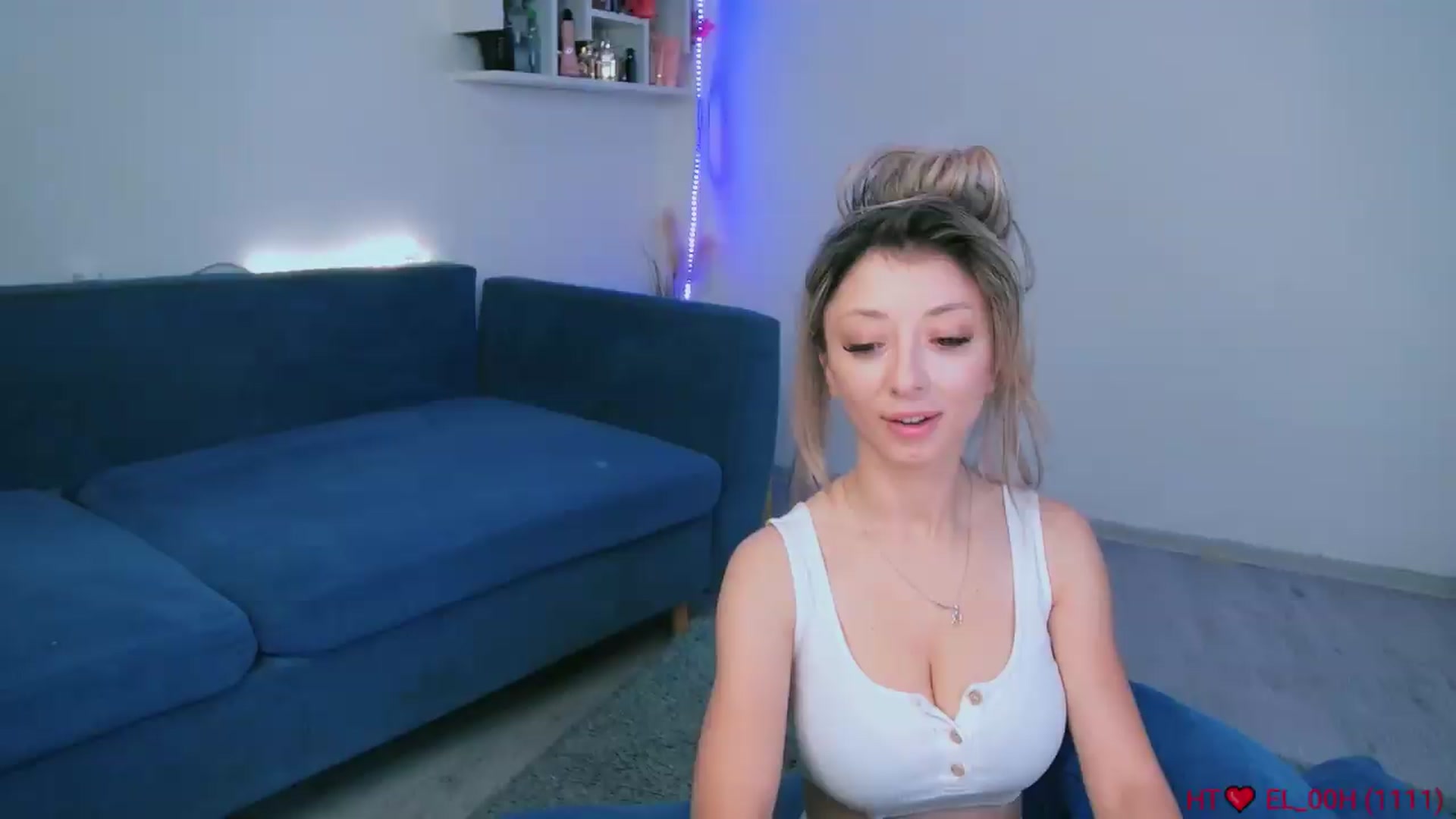 Gallery image thumbnail from elissa25_'s myfreecams stream on, 08/21/2026, 04:28 image 7 of 20