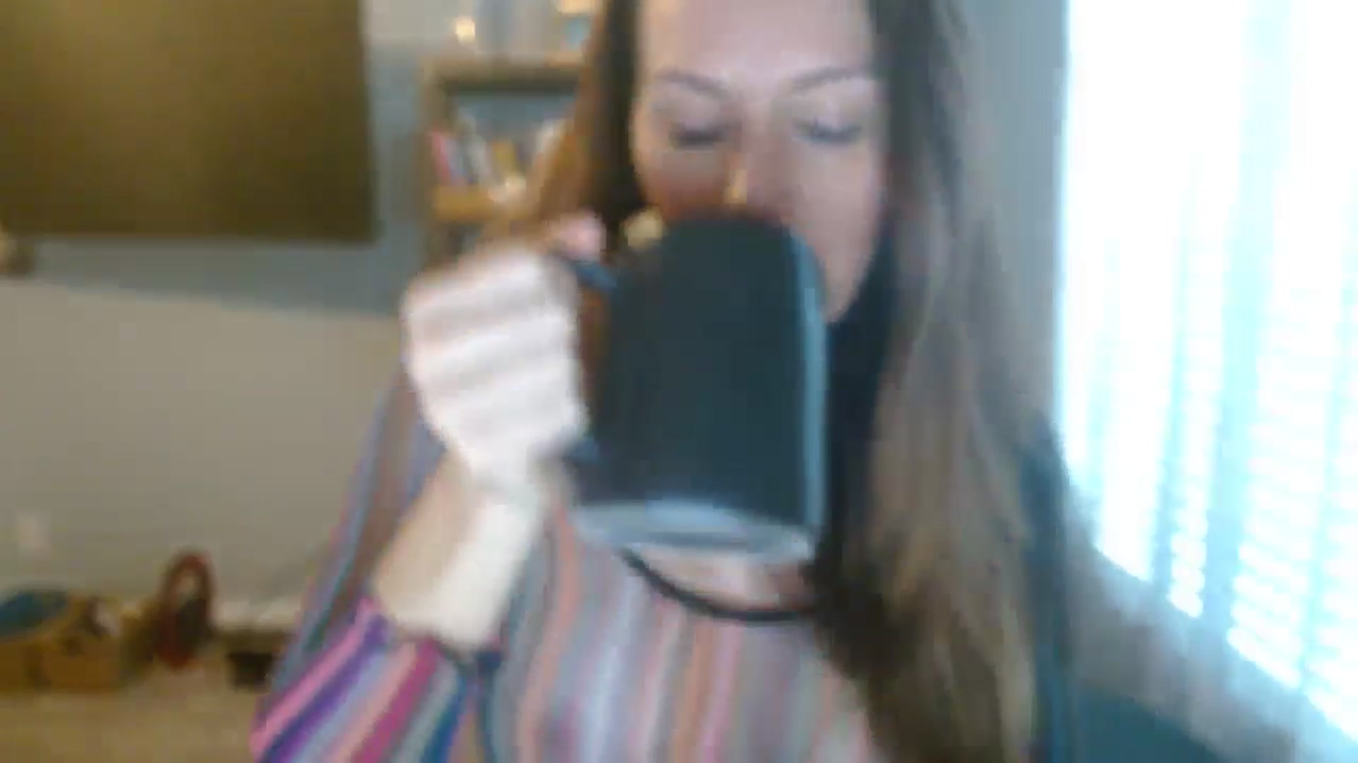 Gallery image thumbnail from ellakane699's myfreecams stream on, 01/24/2025, 14:15 image 5 of 20
