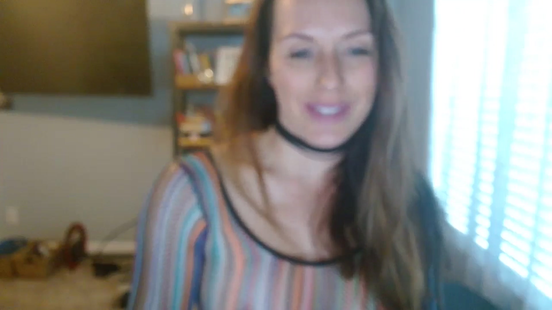 Gallery image thumbnail from ellakane699's myfreecams stream on, 01/24/2025, 14:15 image 8 of 20