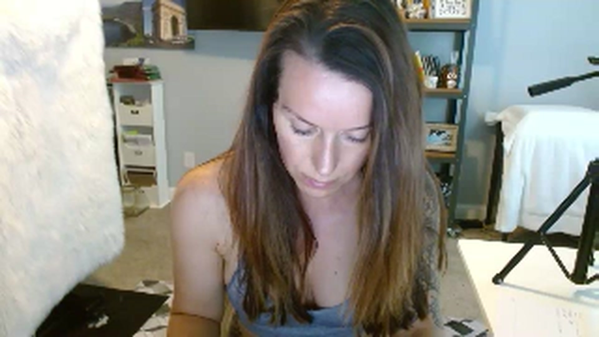 Gallery image thumbnail from ellakane699's myfreecams stream on, 03/11/2025, 13:44 image 1 of 20