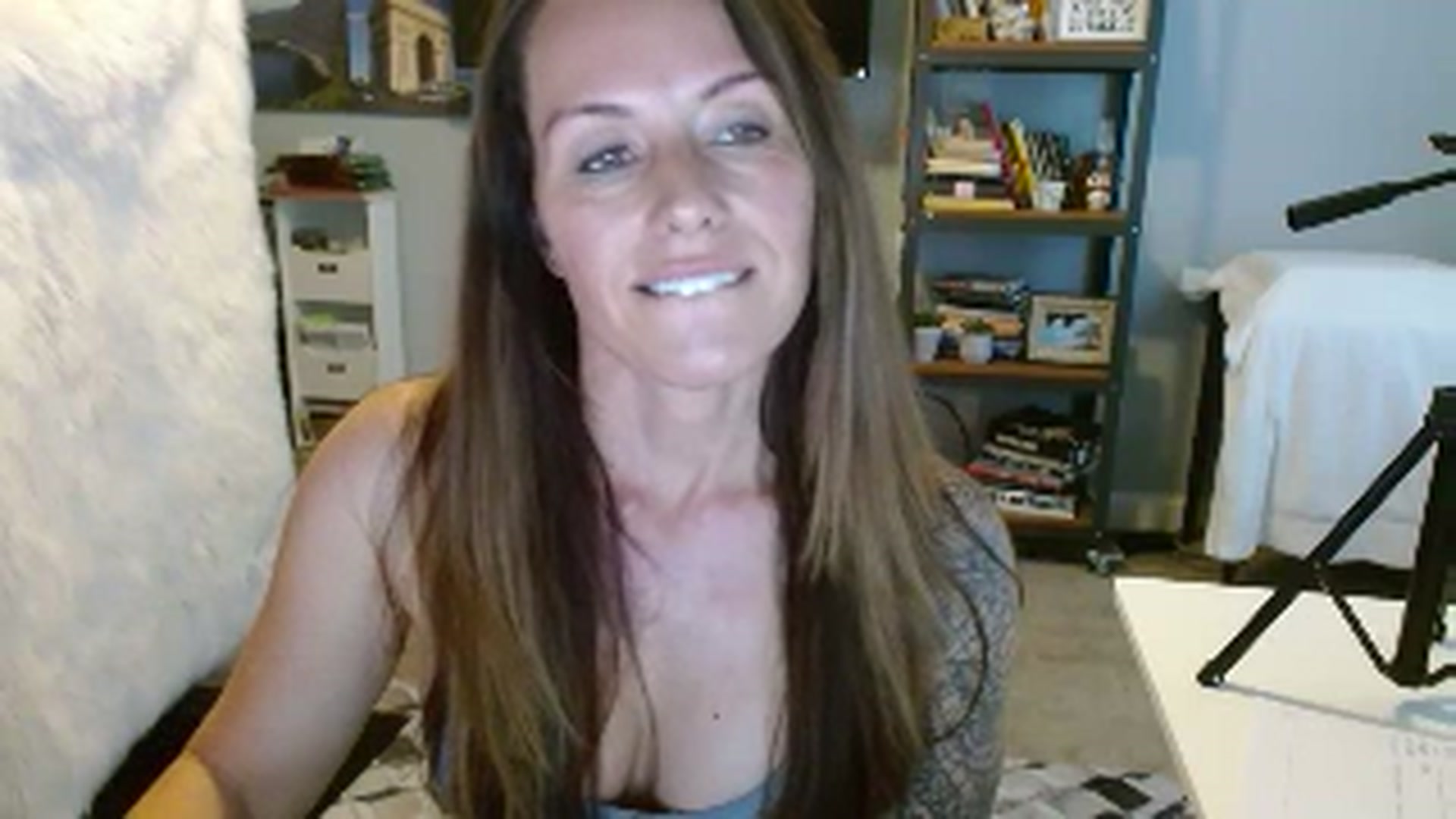 Gallery image thumbnail from ellakane699's myfreecams stream on, 03/11/2025, 13:44 image 17 of 20