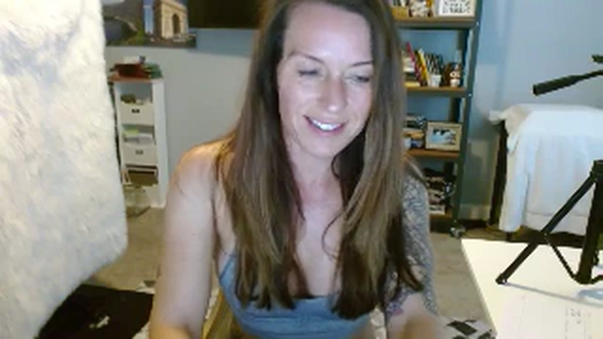 Gallery image thumbnail from ellakane699's myfreecams stream on, 03/11/2025, 13:44 image 16 of 20