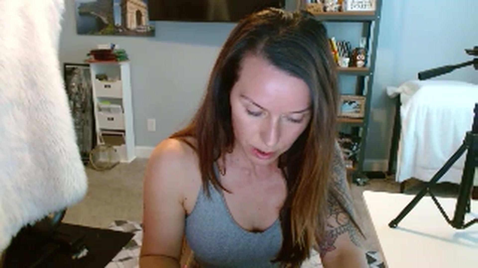 Gallery image thumbnail from ellakane699's myfreecams stream on, 03/13/2025, 14:47 image 17 of 20