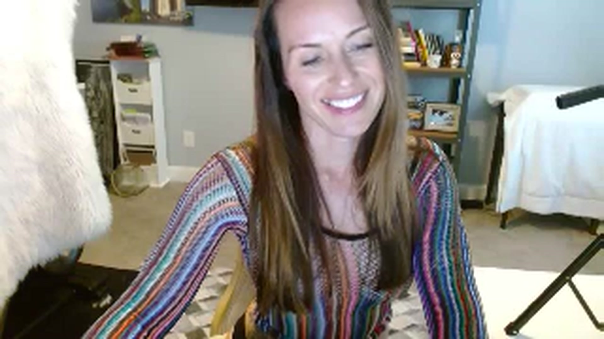 Gallery image thumbnail from ellakane699's myfreecams stream on, 03/14/2025, 15:44 image 11 of 20