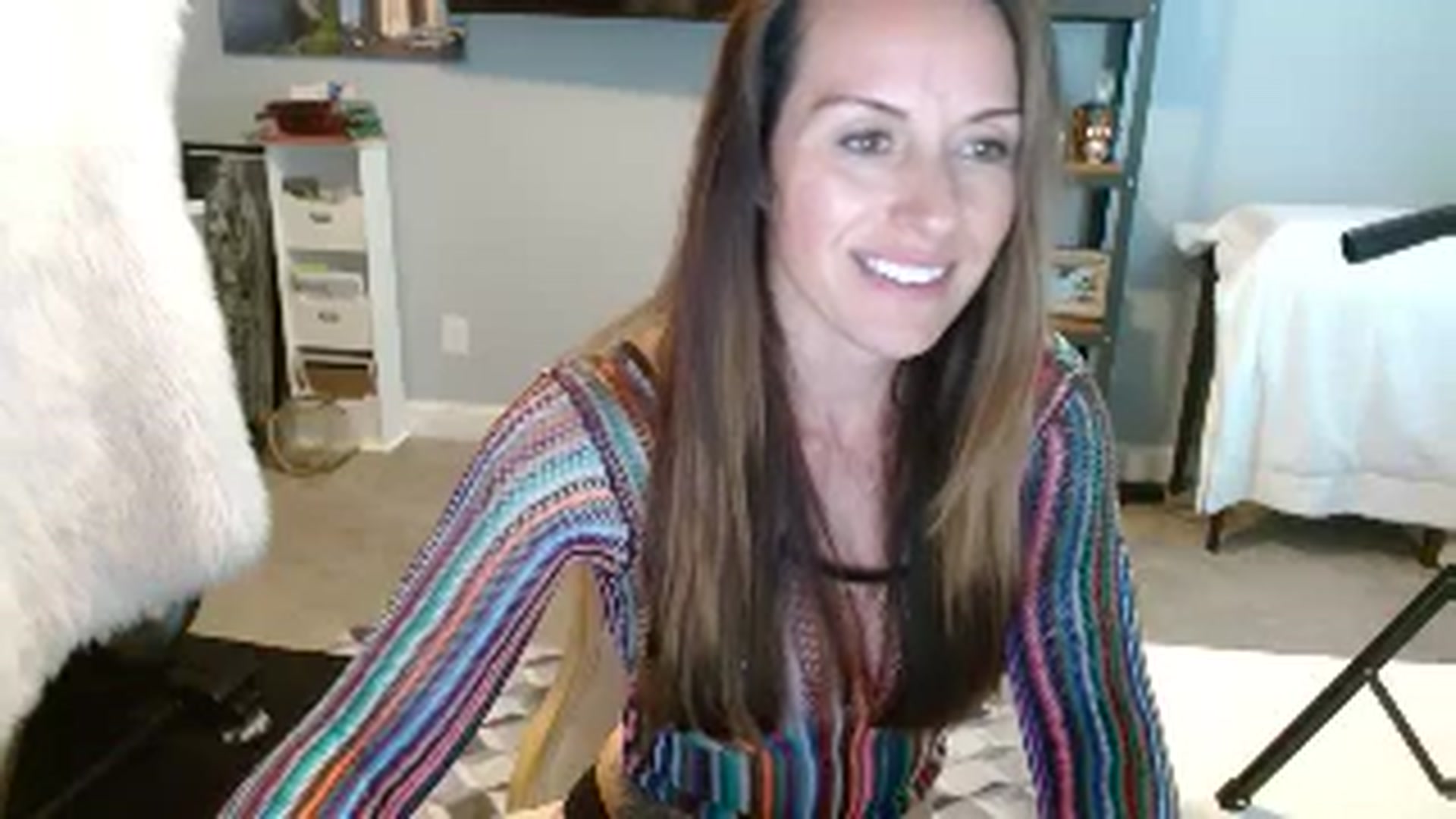Gallery image thumbnail from ellakane699's myfreecams stream on, 03/14/2025, 15:44 image 16 of 20