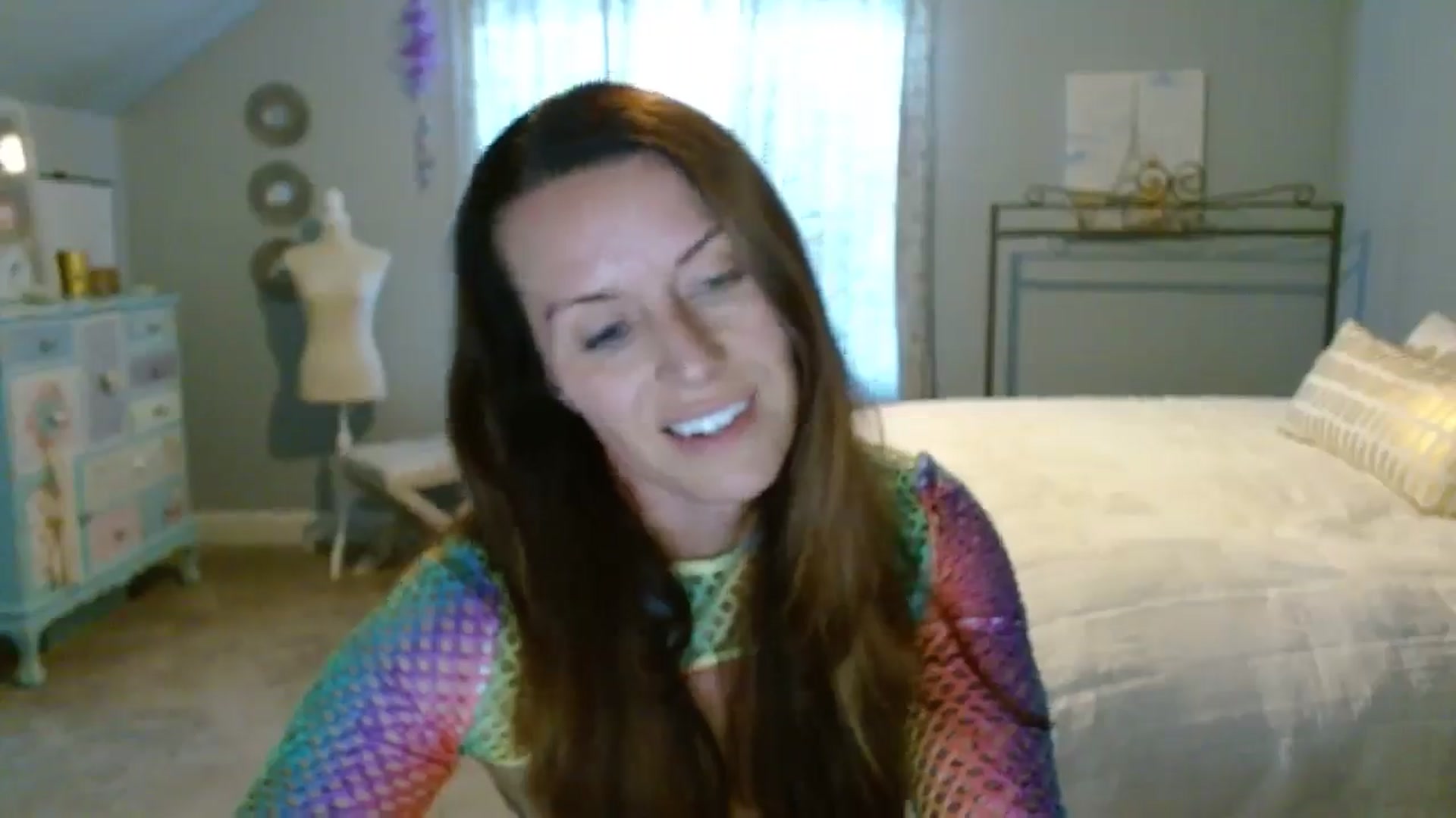 Gallery image thumbnail from ellakane699's myfreecams stream on, 03/21/2025, 14:53 image 19 of 20