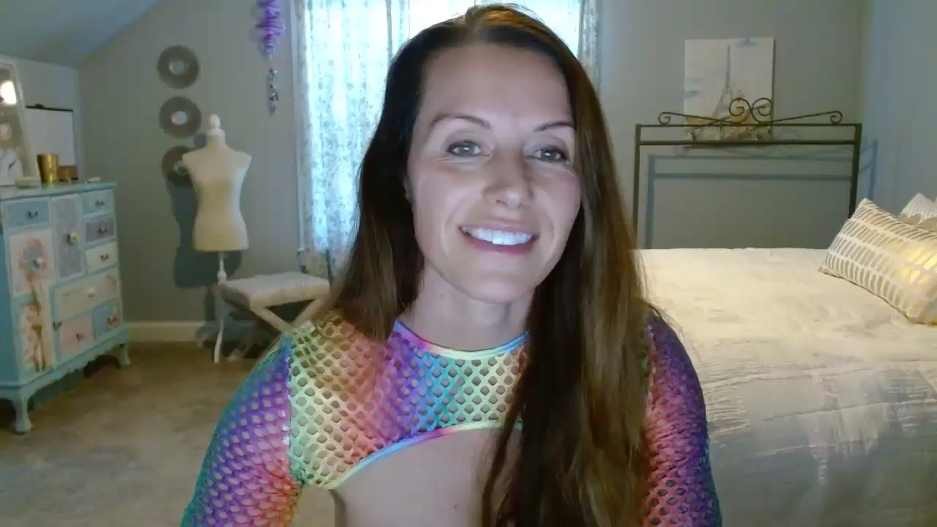 Gallery image thumbnail from ellakane699's myfreecams stream on, 03/21/2025, 14:53 image 1 of 20