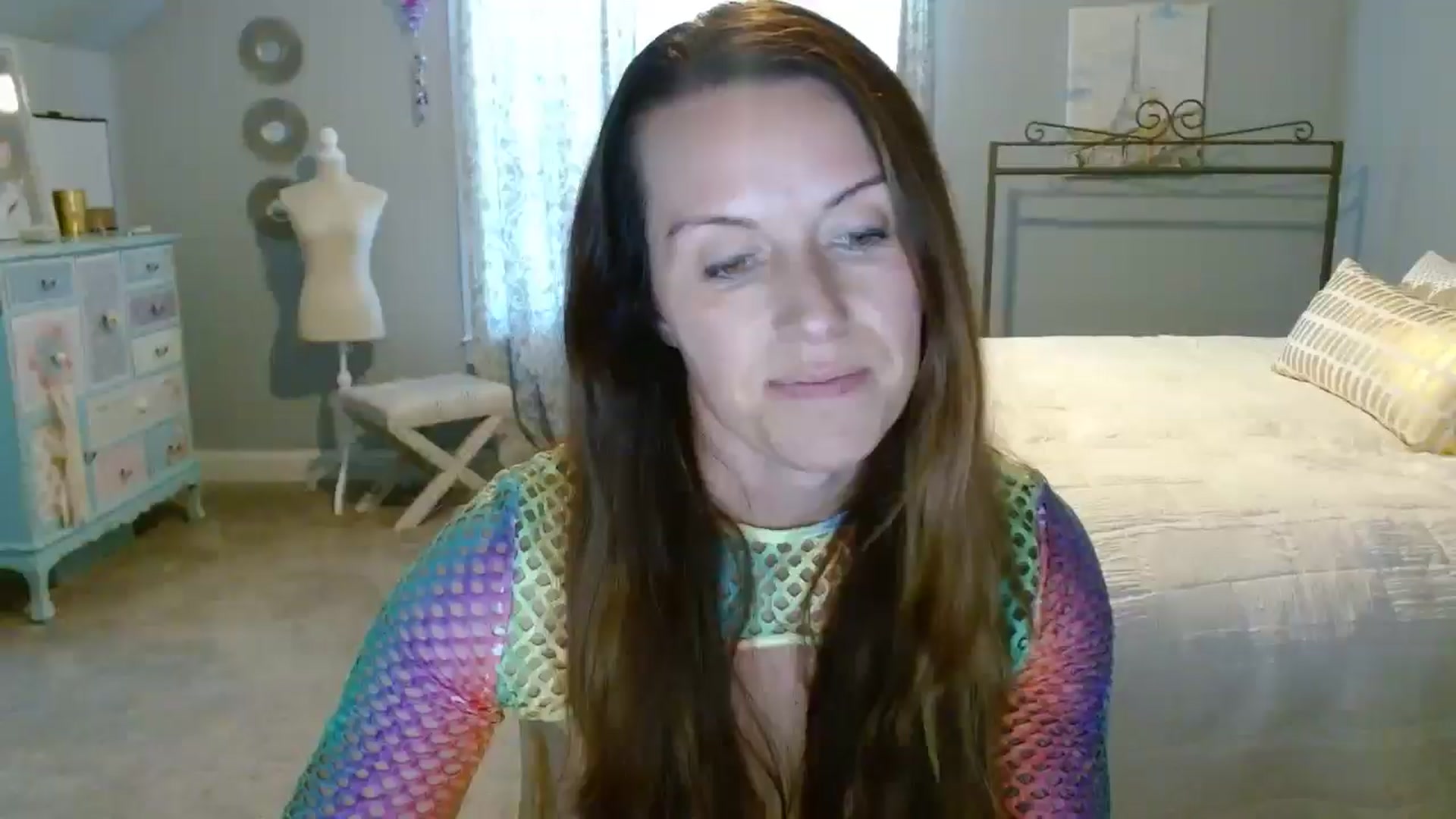 Gallery image thumbnail from ellakane699's myfreecams stream on, 03/21/2025, 15:21 image 12 of 20