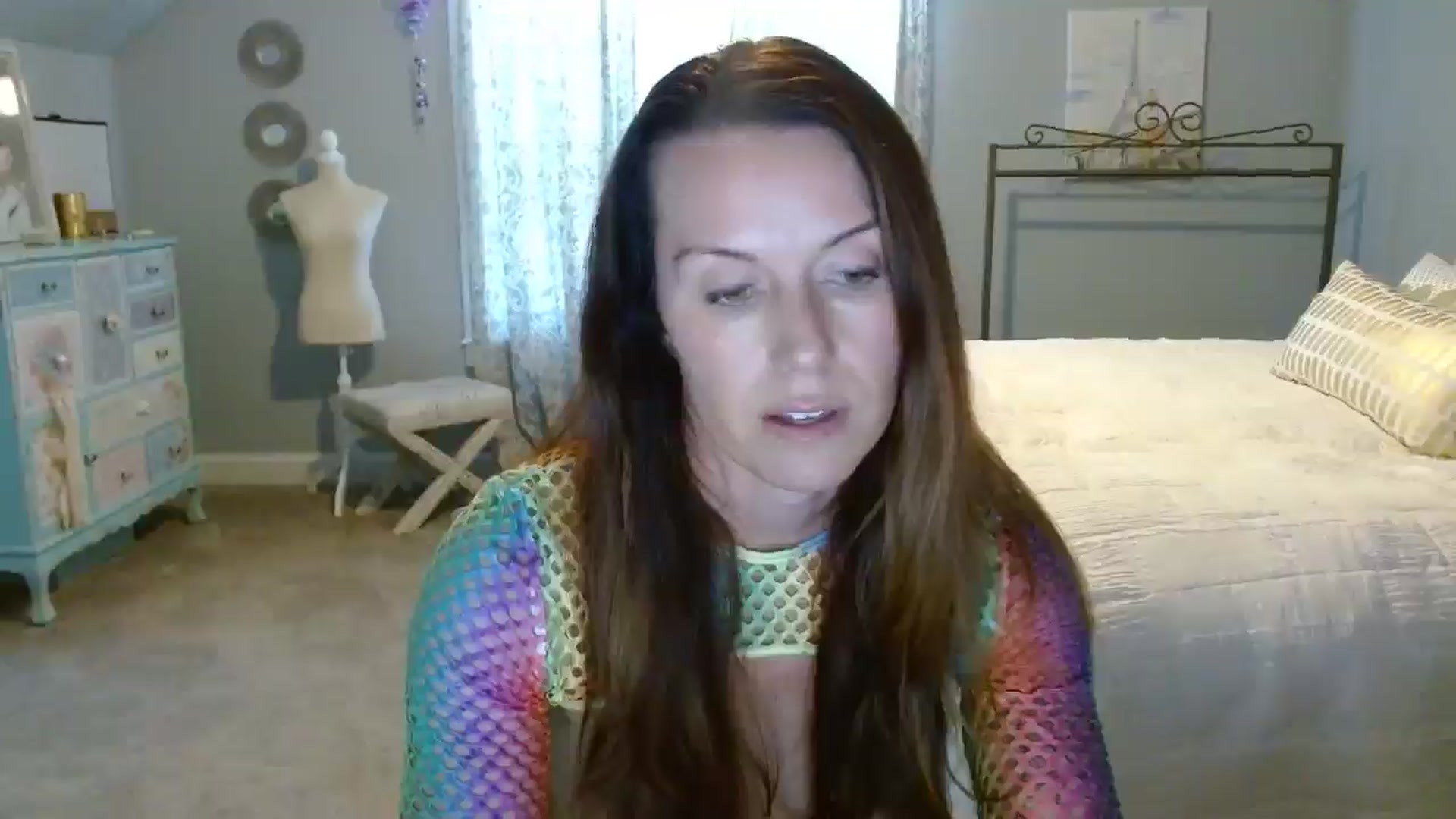 Gallery image thumbnail from ellakane699's myfreecams stream on, 03/21/2025, 15:21 image 3 of 20