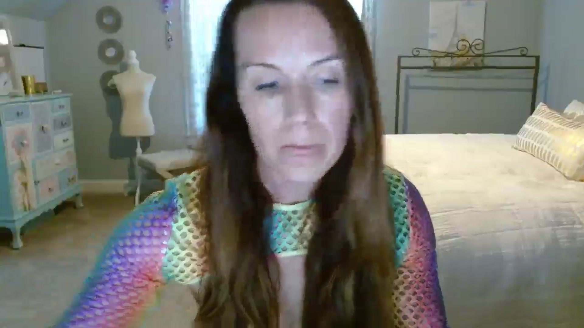 Gallery image thumbnail from ellakane699's myfreecams stream on, 03/21/2025, 15:21 image 9 of 20