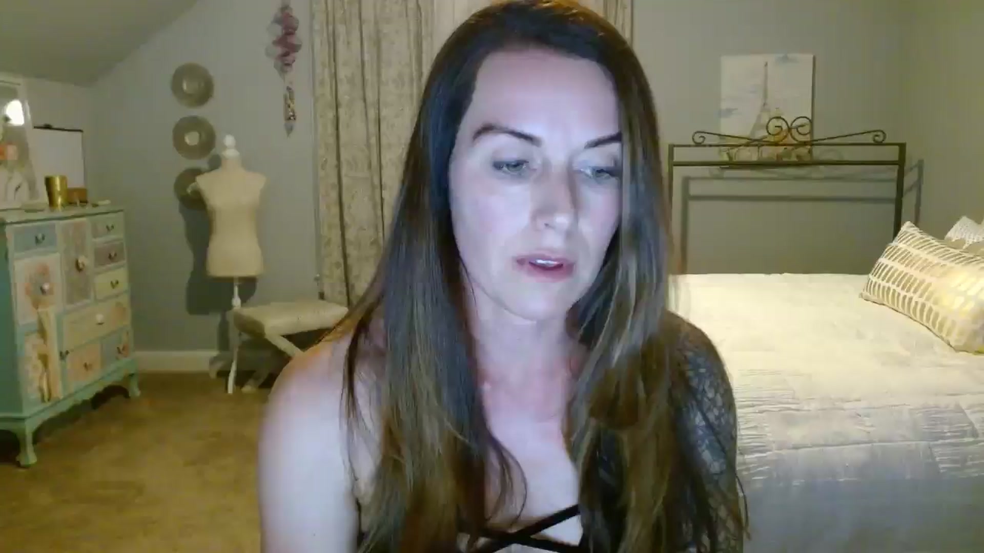 Gallery image thumbnail from ellakane699's myfreecams stream on, 03/26/2025, 02:17 image 20 of 20