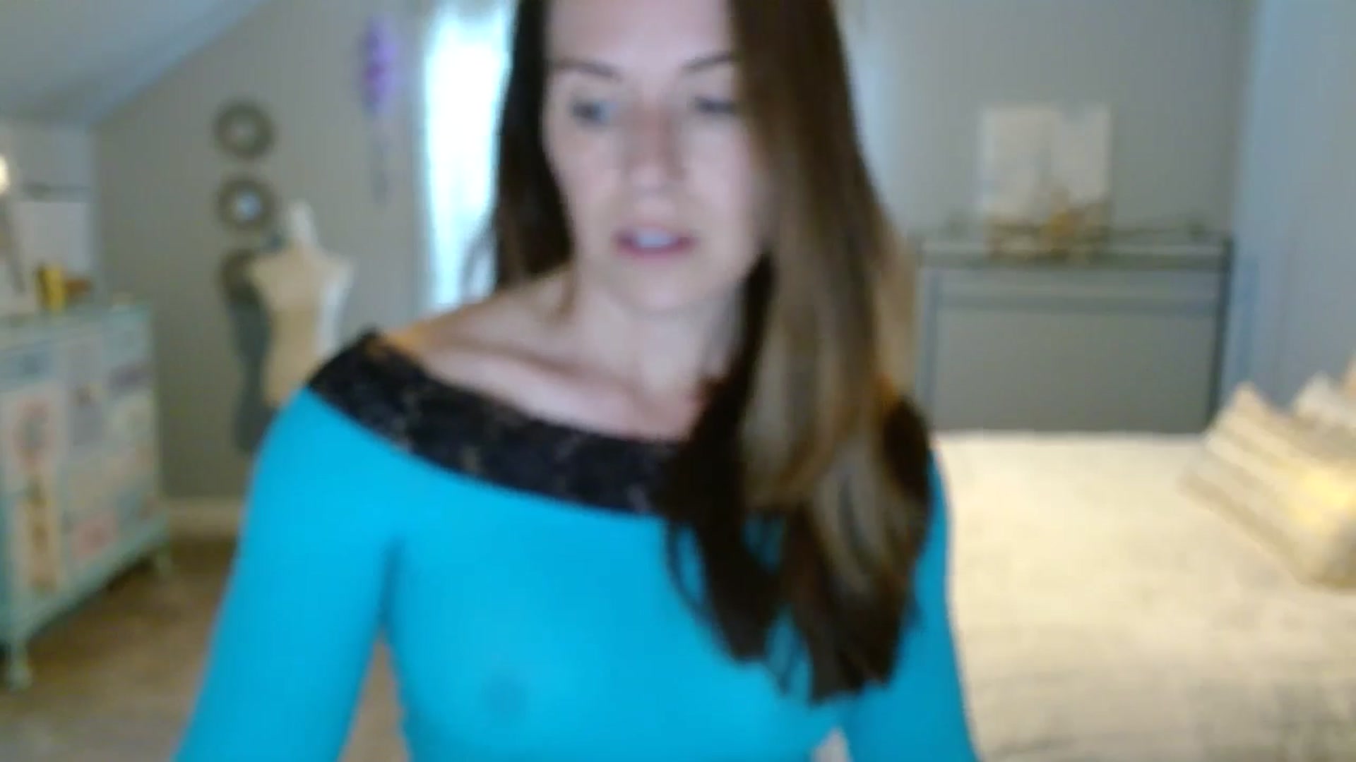 Gallery image thumbnail from ellakane699's myfreecams stream on, 03/27/2025, 14:05 image 6 of 20