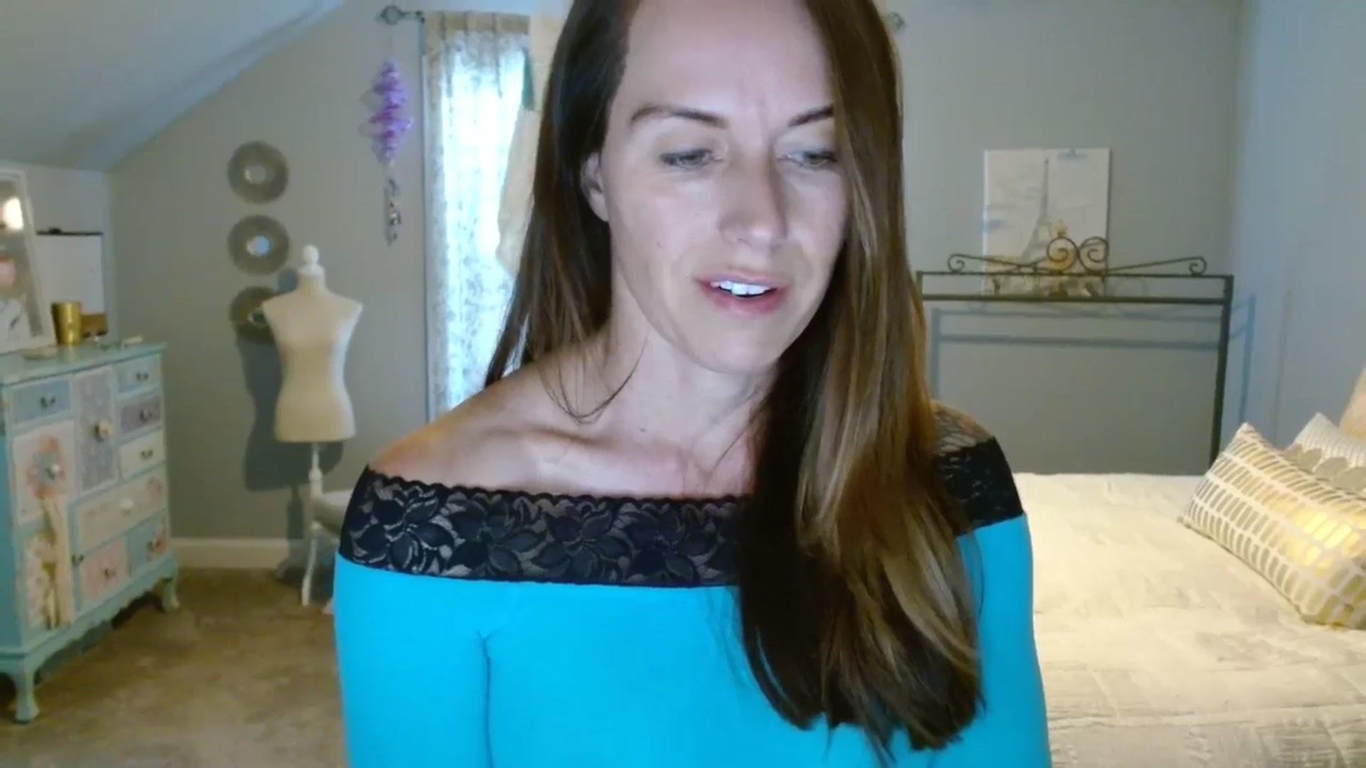 Gallery image thumbnail from ellakane699's myfreecams stream on, 03/27/2025, 14:41 image 9 of 20