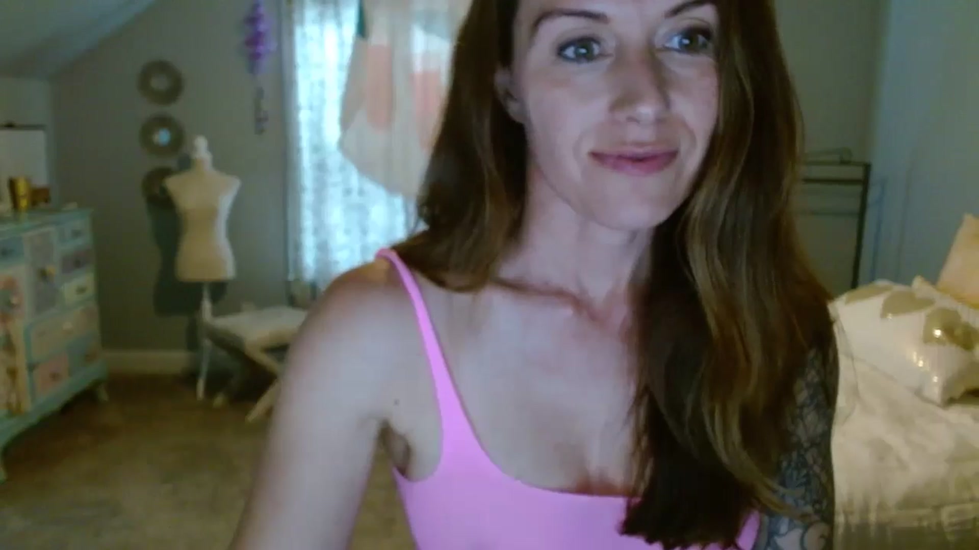 Gallery image thumbnail from ellakane699's myfreecams stream on, 04/03/2025, 14:40 image 5 of 20