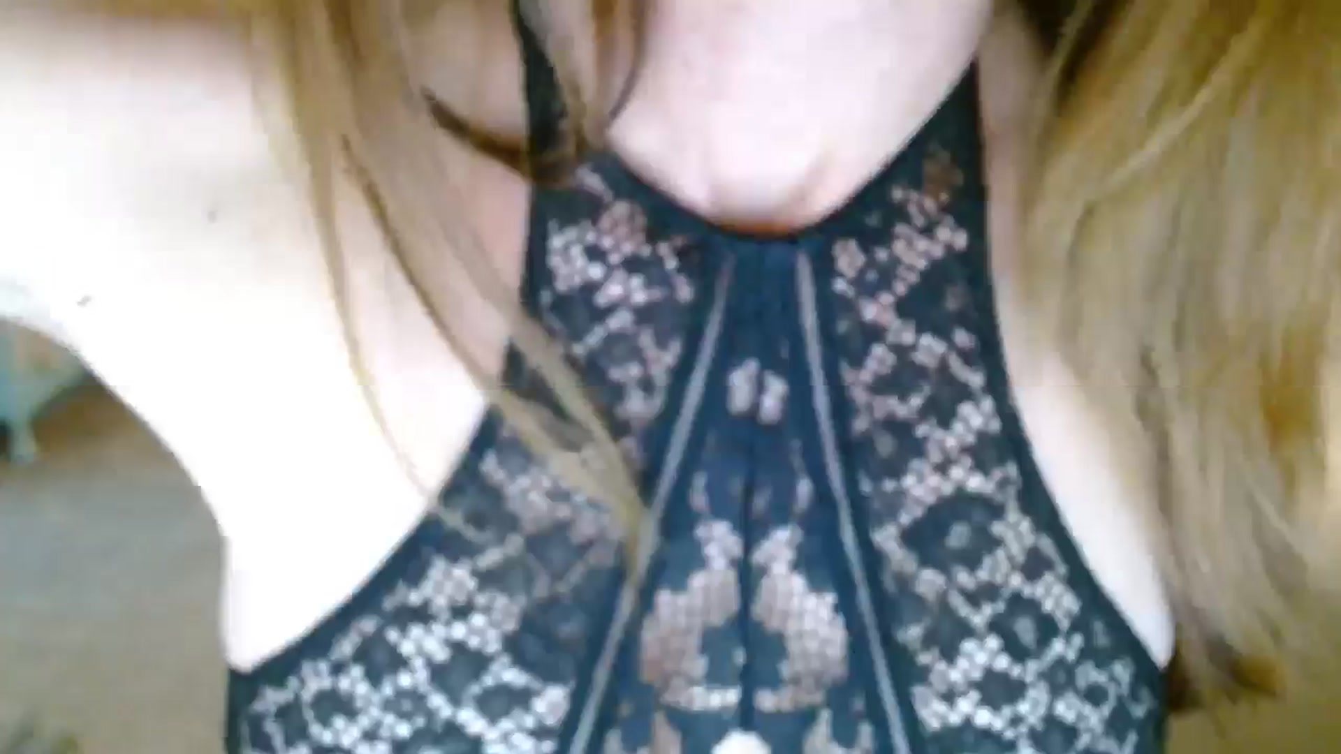 Gallery image thumbnail from ellakane699's myfreecams stream on, 04/14/2025, 19:31 image 9 of 20